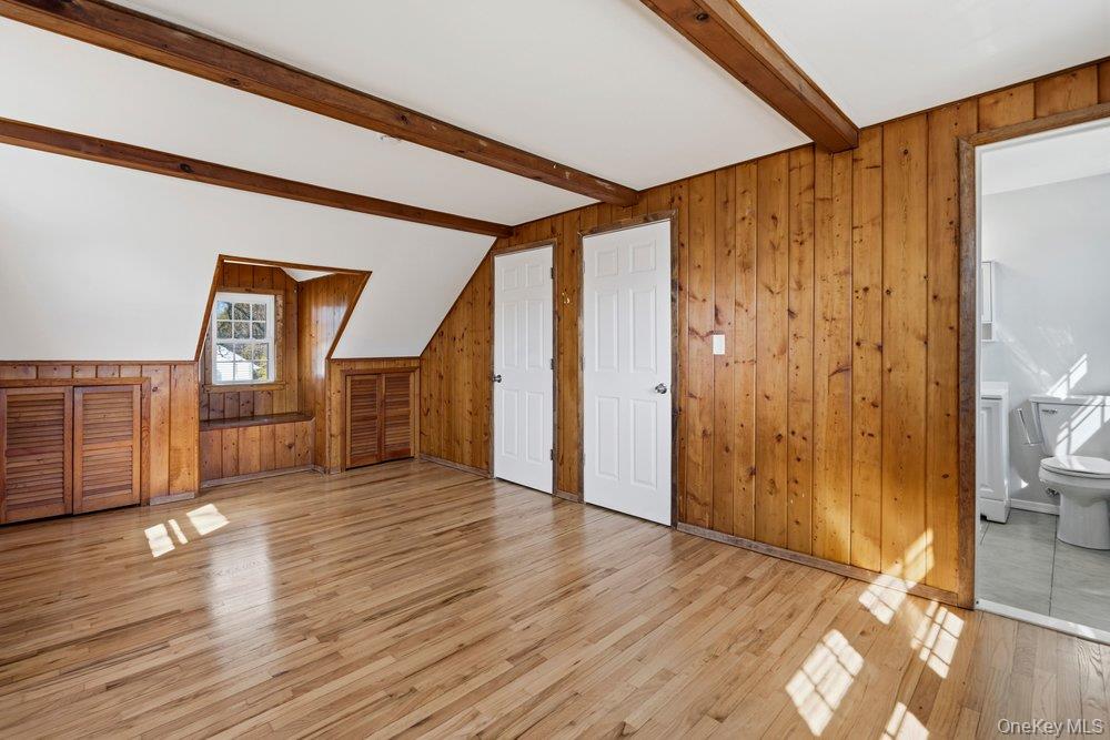 303 Kansas Street, Lindenhurst, NY 11757