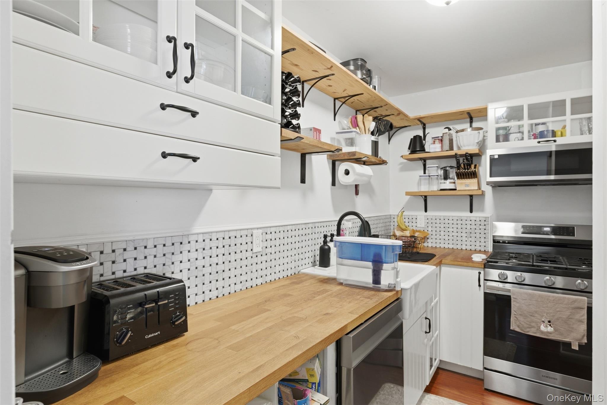 12 Field Court # J, Fishkill, NY 12524