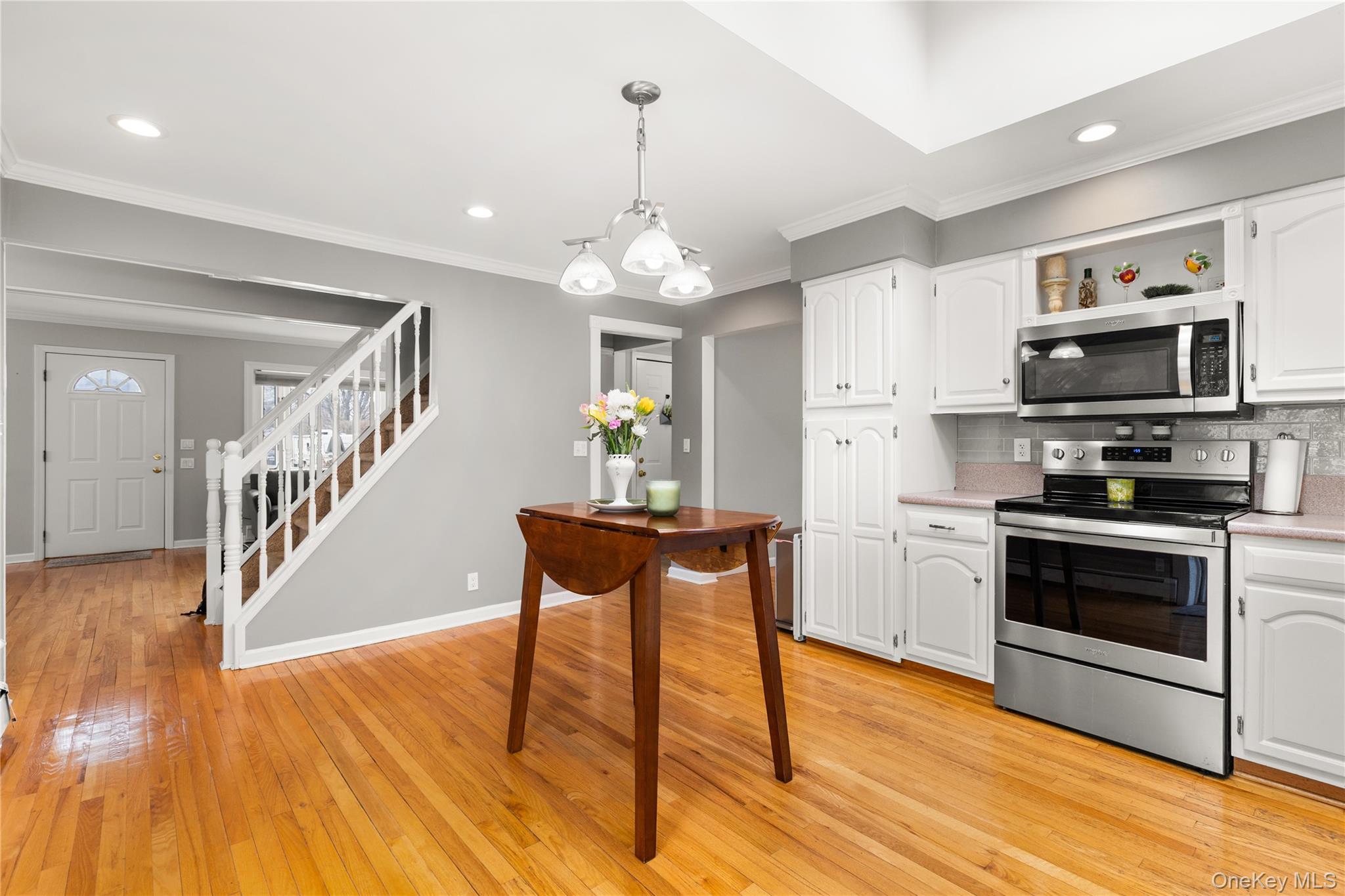 89 Cotter Street, West Islip, NY 11795