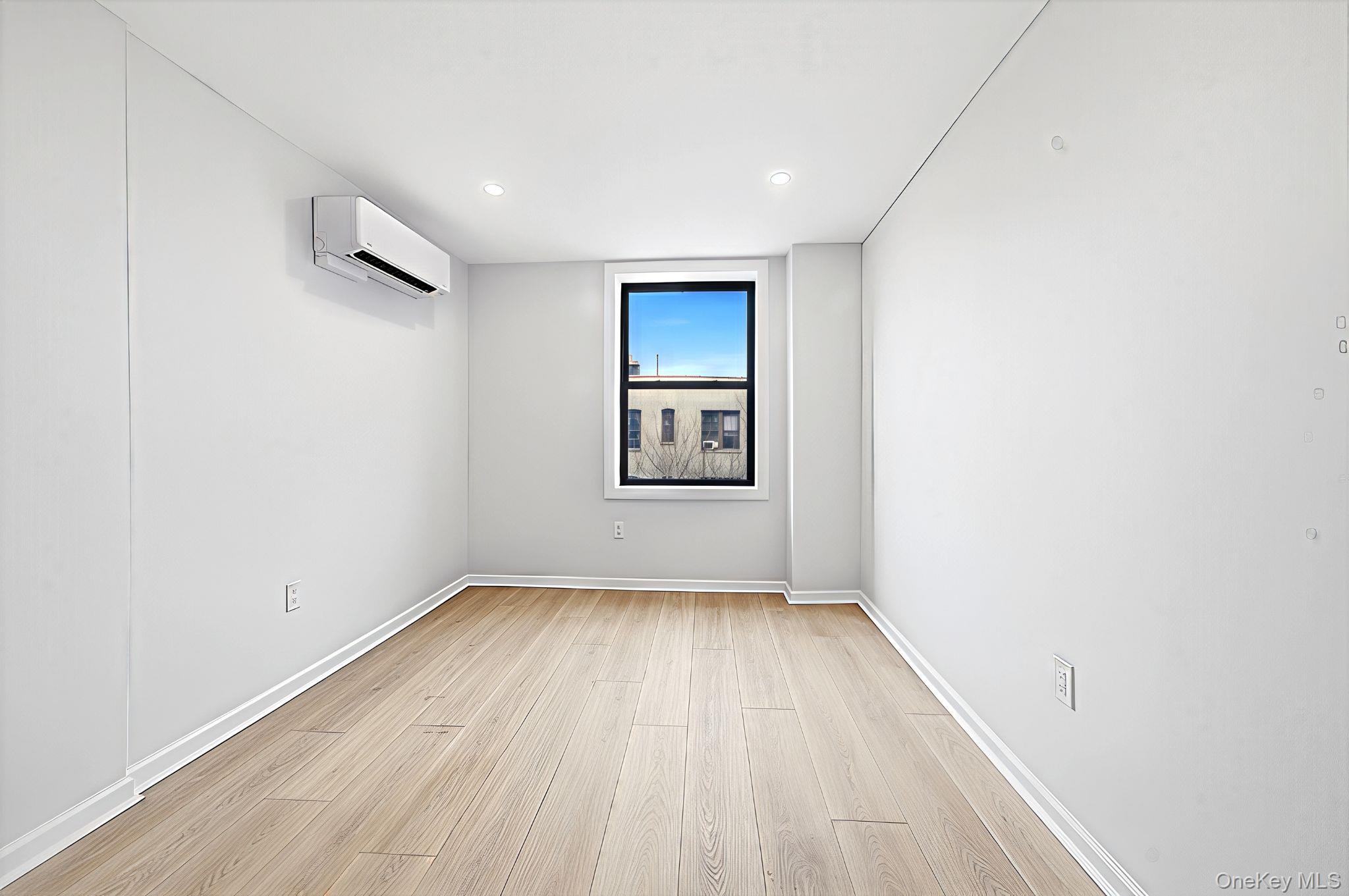 2257 Hampden Place, Bronx, NY 10468