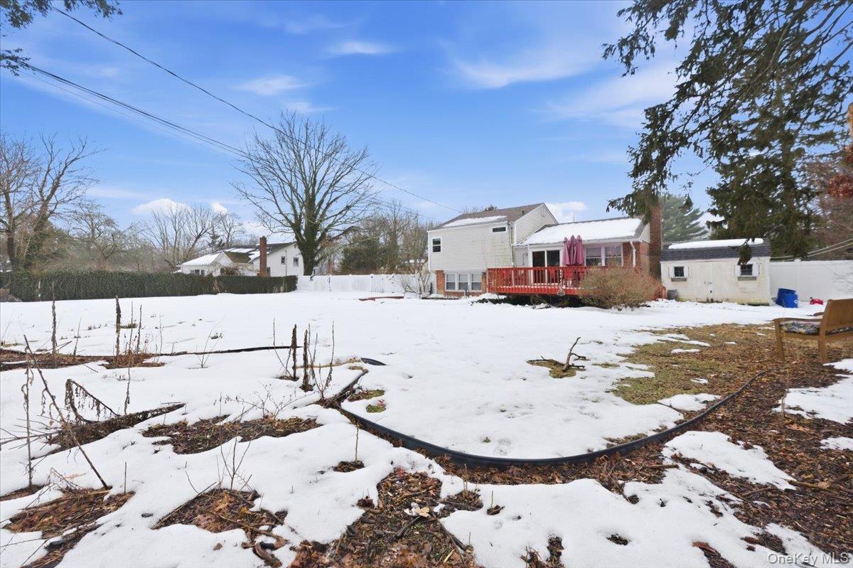 30 Middle Drive, Huntington, NY 11743