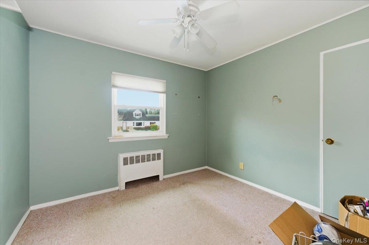 30 Middle Drive, Huntington, NY 11743