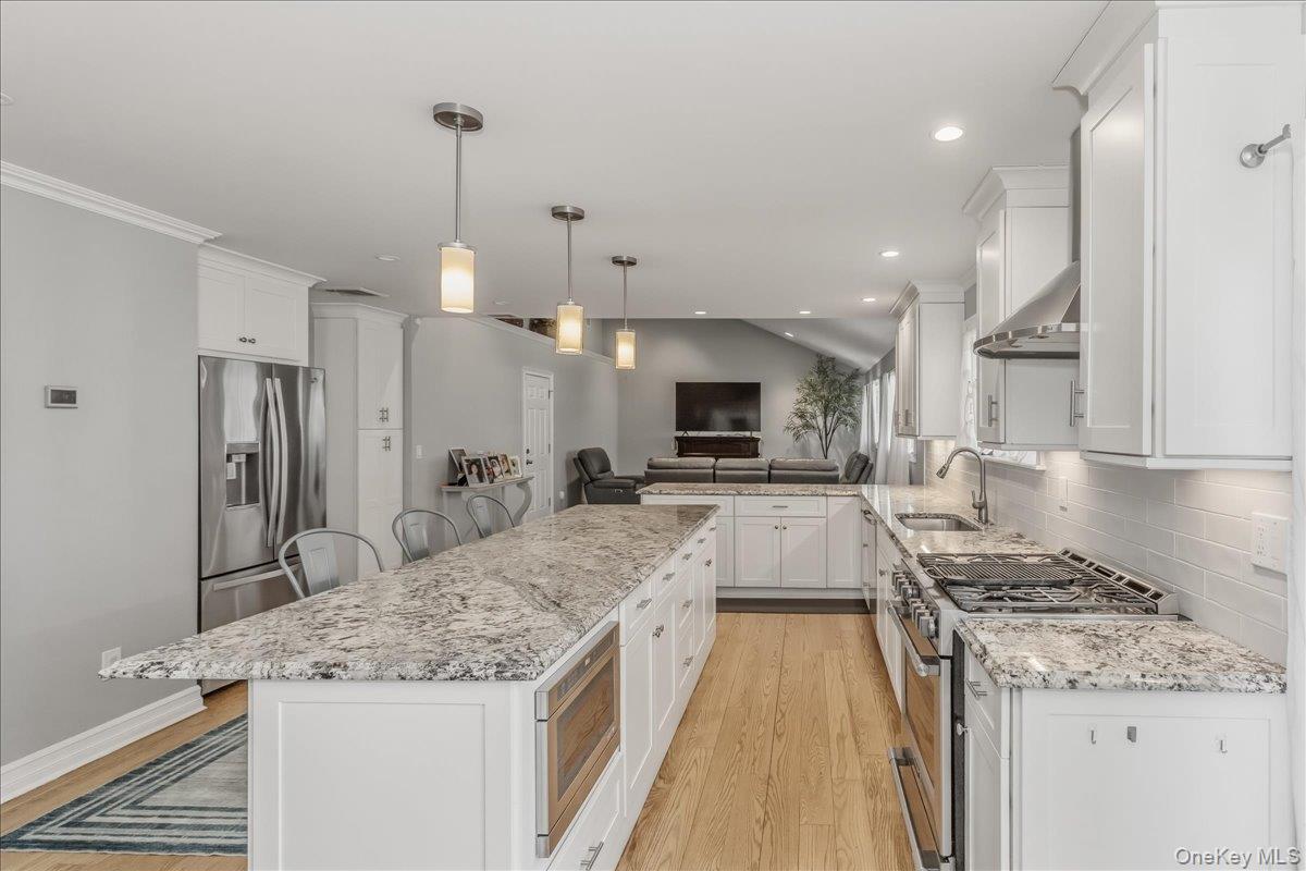 949 Union Street, Bohemia, NY 11716