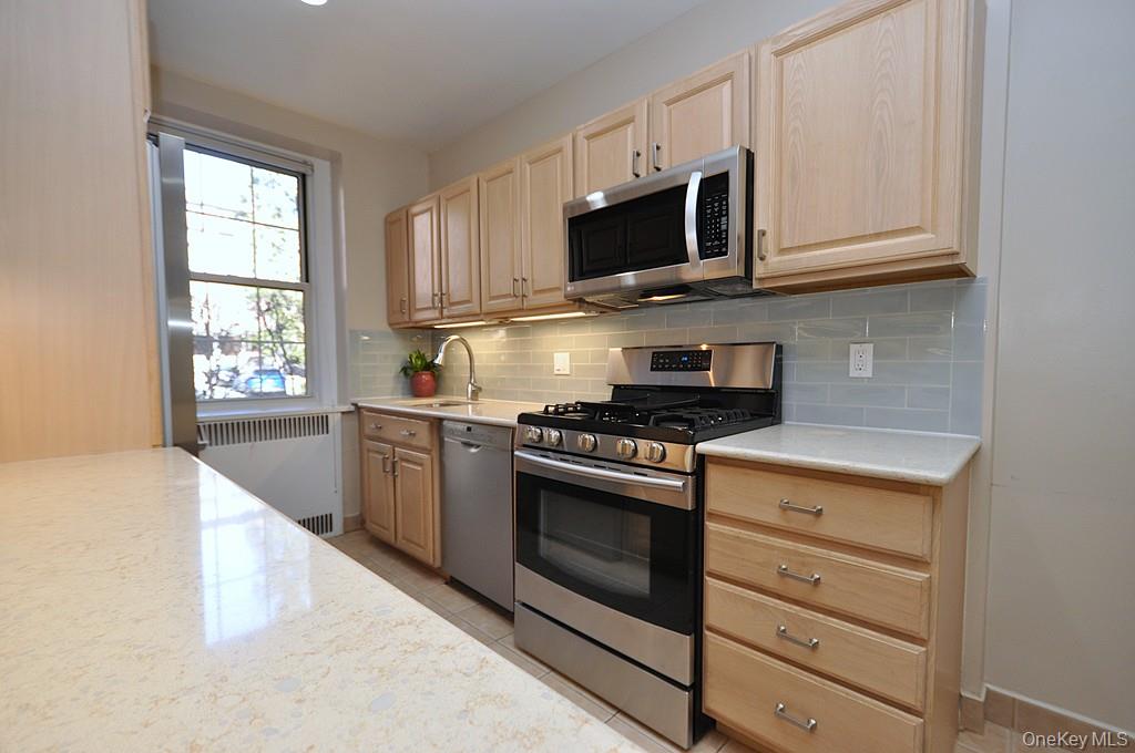 253 Garth Road # 1T, Scarsdale, NY 10583