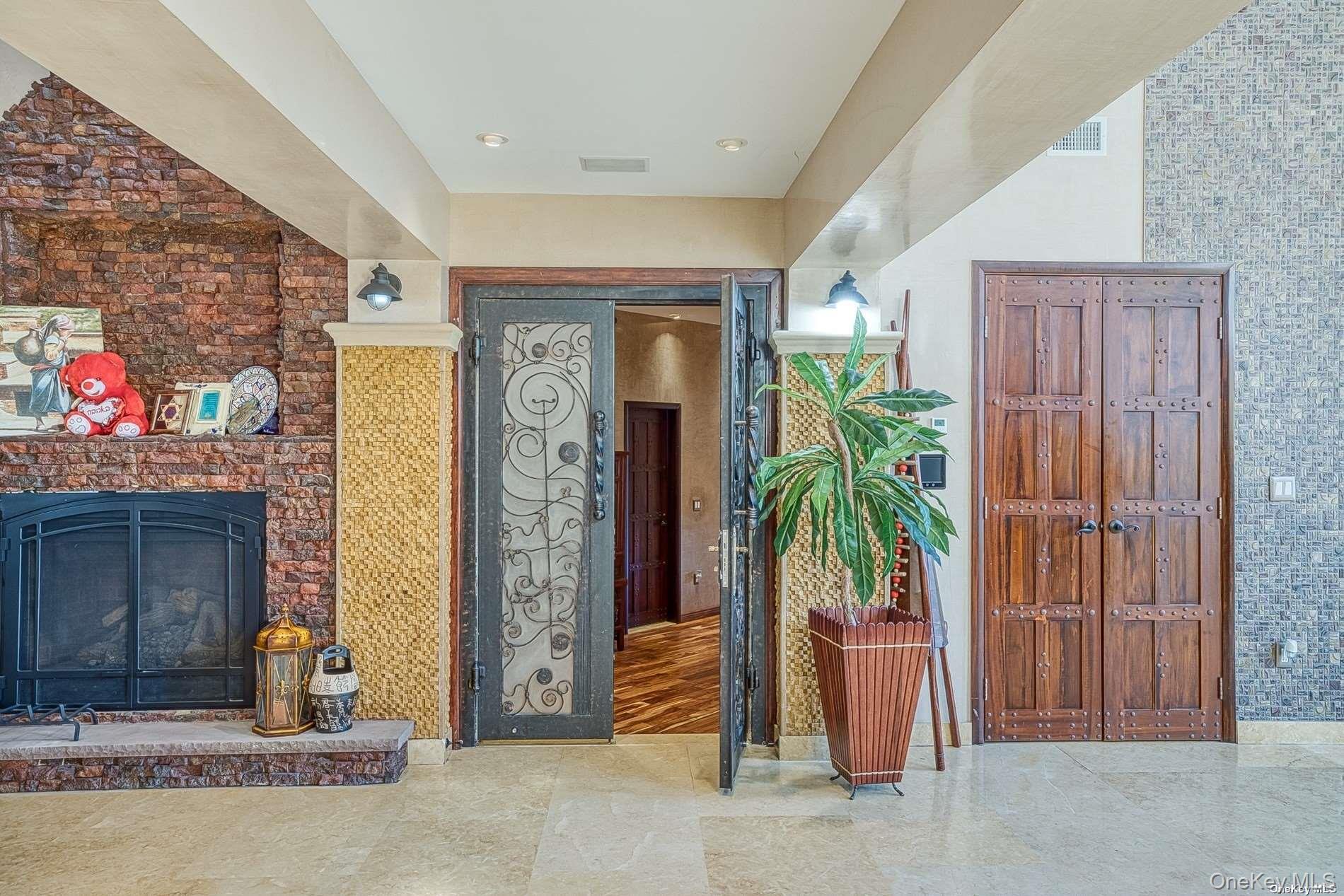 959 S End Road, Woodmere, NY 11598