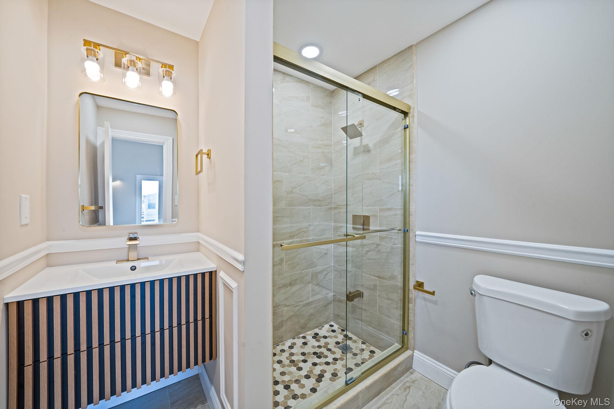 1027 Windermere Road, Franklin Square, NY 11010