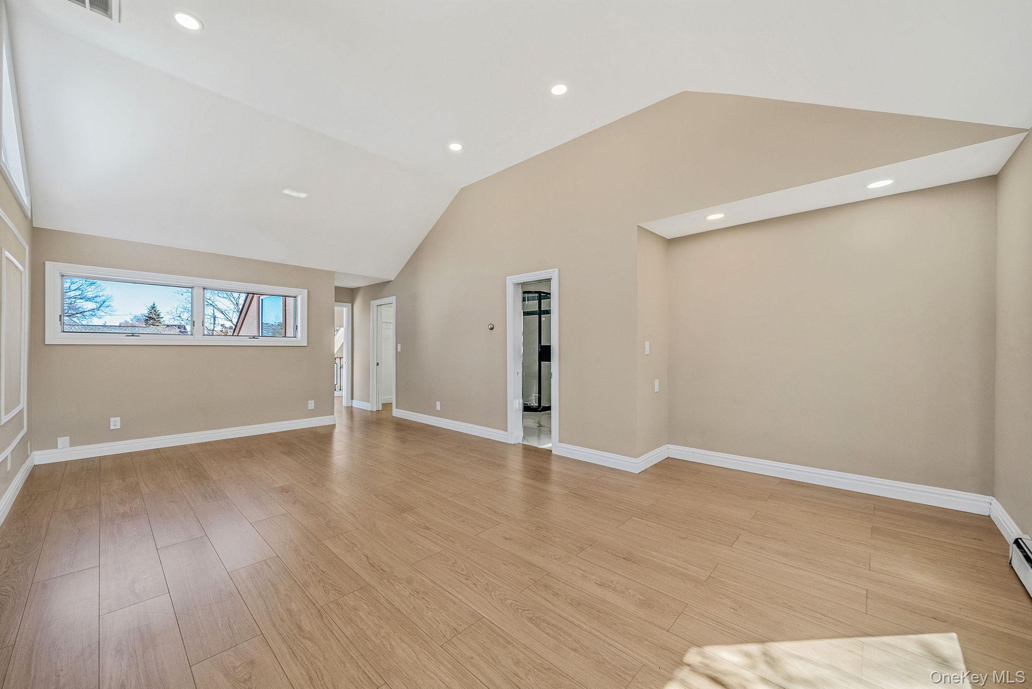 1027 Windermere Road, Franklin Square, NY 11010