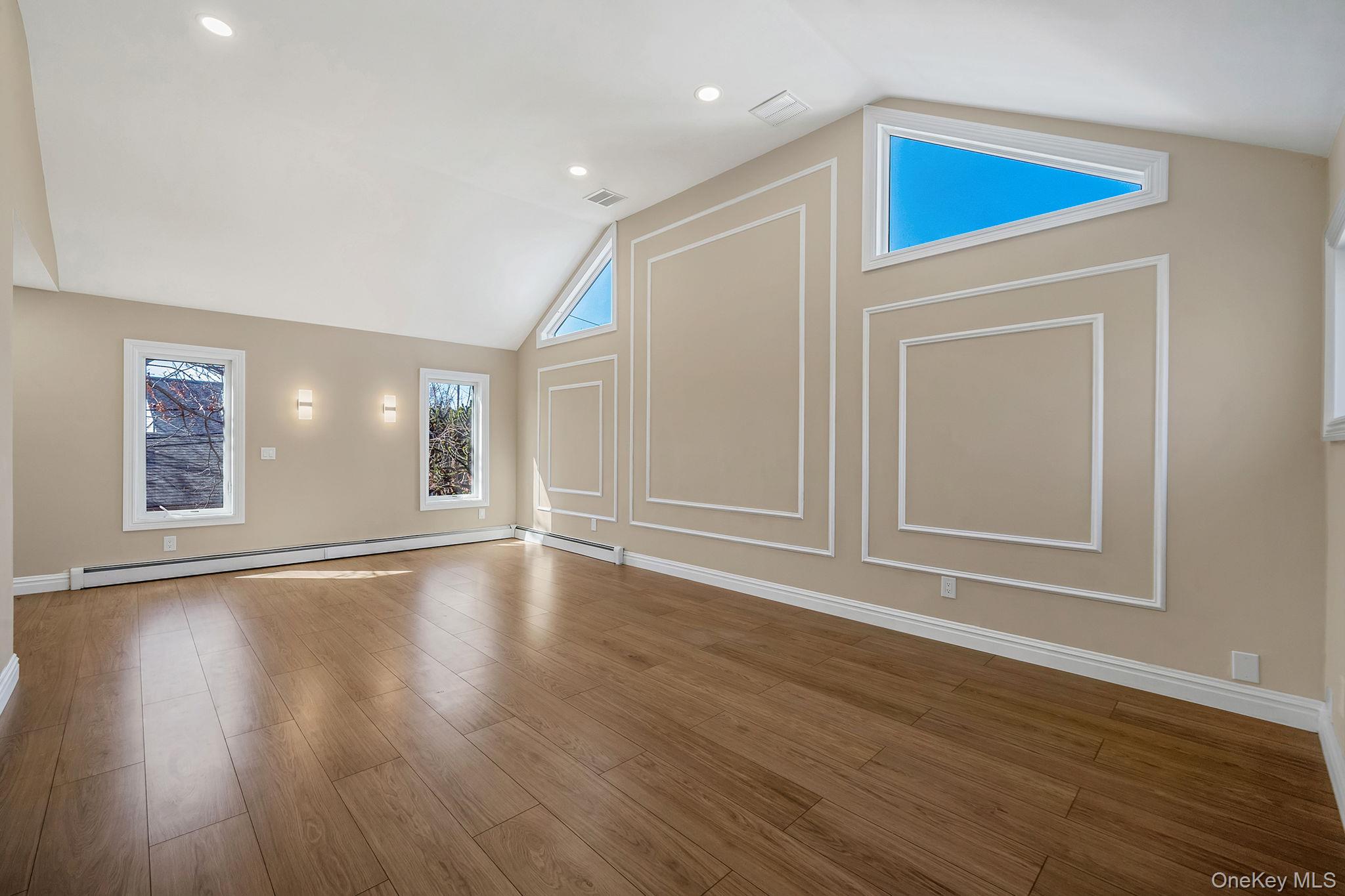 1027 Windermere Road, Franklin Square, NY 11010