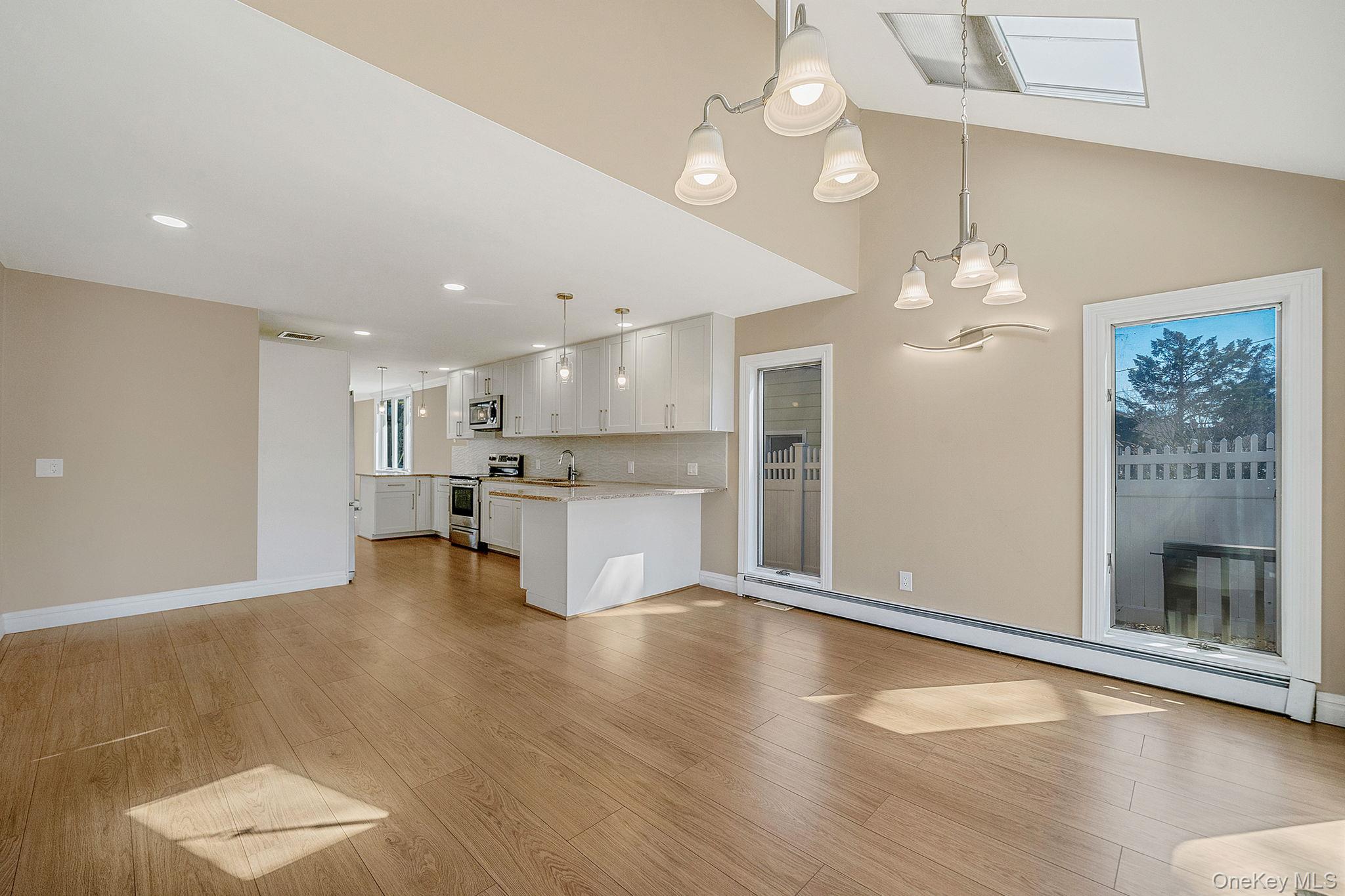 1027 Windermere Road, Franklin Square, NY 11010