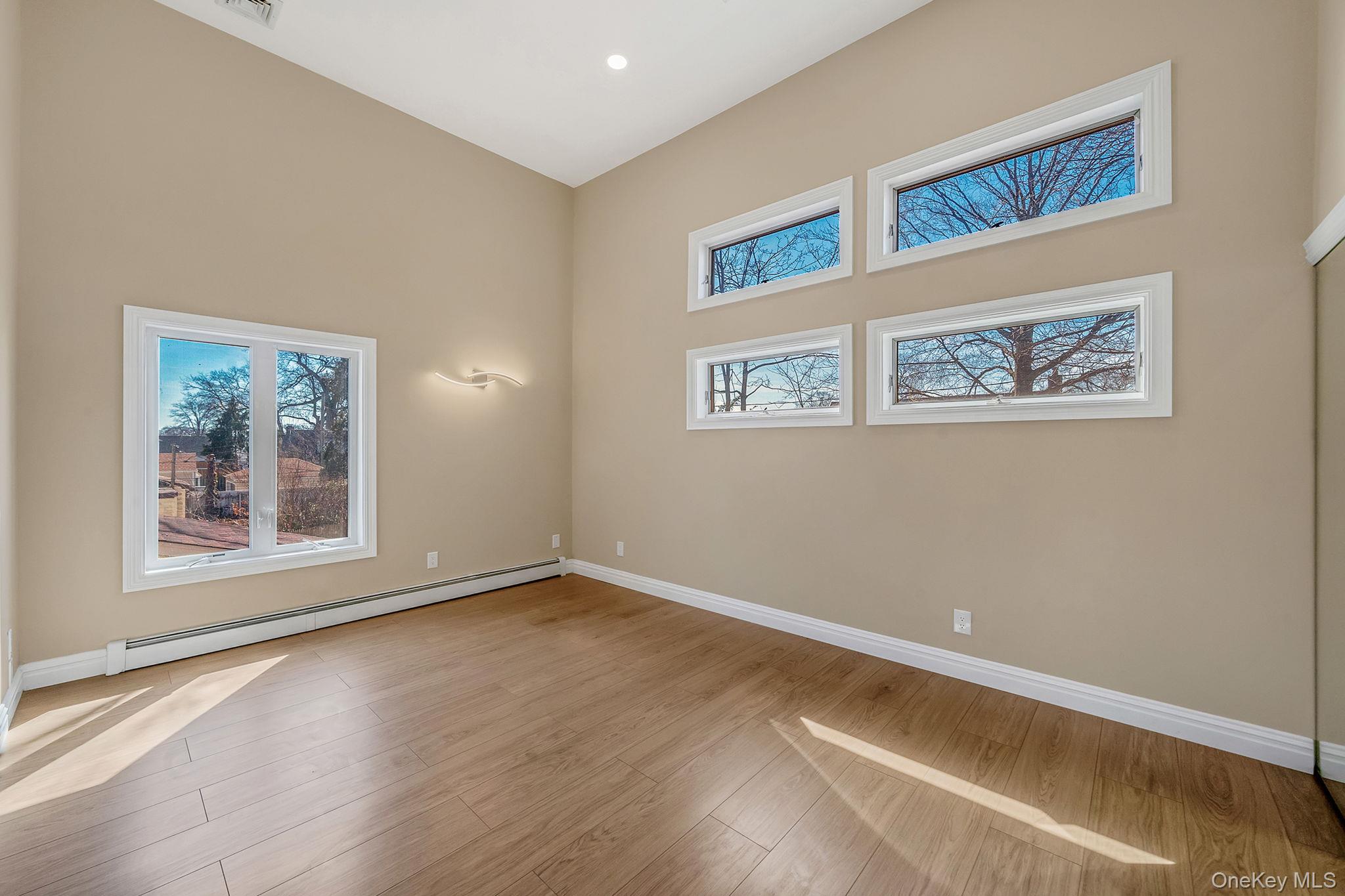 1027 Windermere Road, Franklin Square, NY 11010