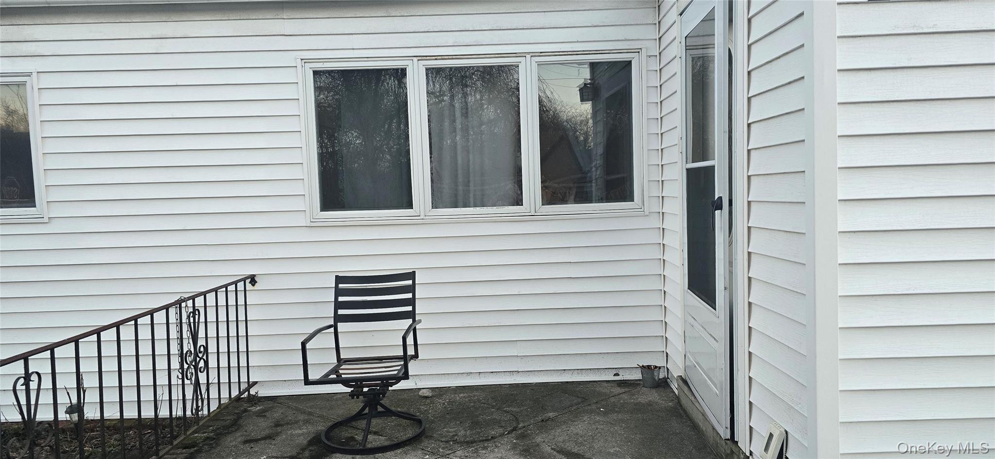 2 Ivy Road, Mastic Beach, NY 11951