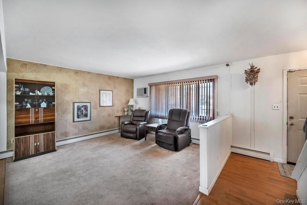 114 Norman Drive, Bohemia, NY 11716