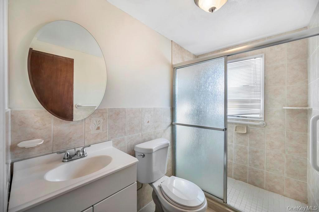 114 Norman Drive, Bohemia, NY 11716