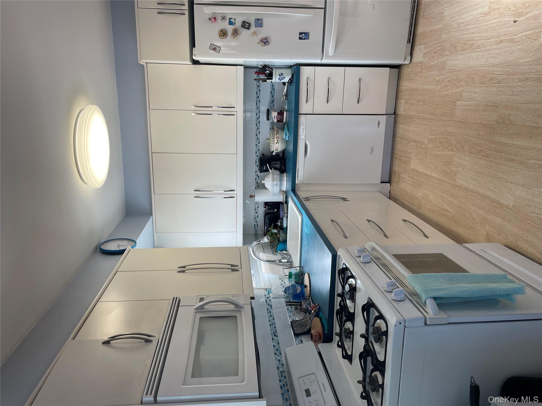 15458 20th Road, Whitestone, NY 11357