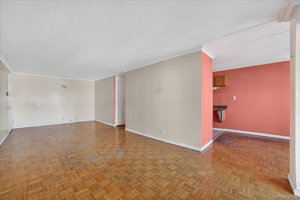 11 Park Avenue # 3D, Mount Vernon, NY 10550