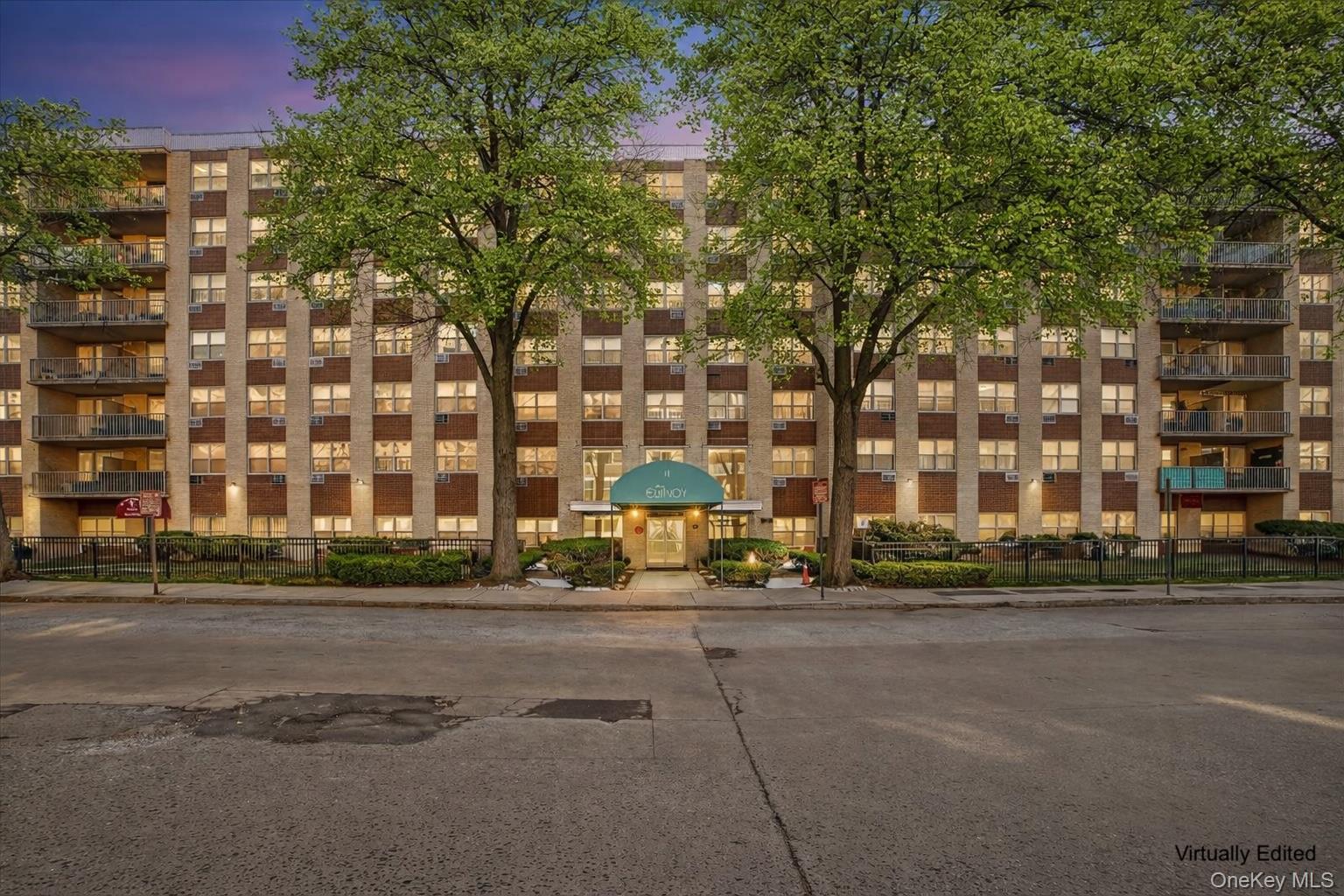 11 Park Avenue # 3D, Mount Vernon, NY 10550