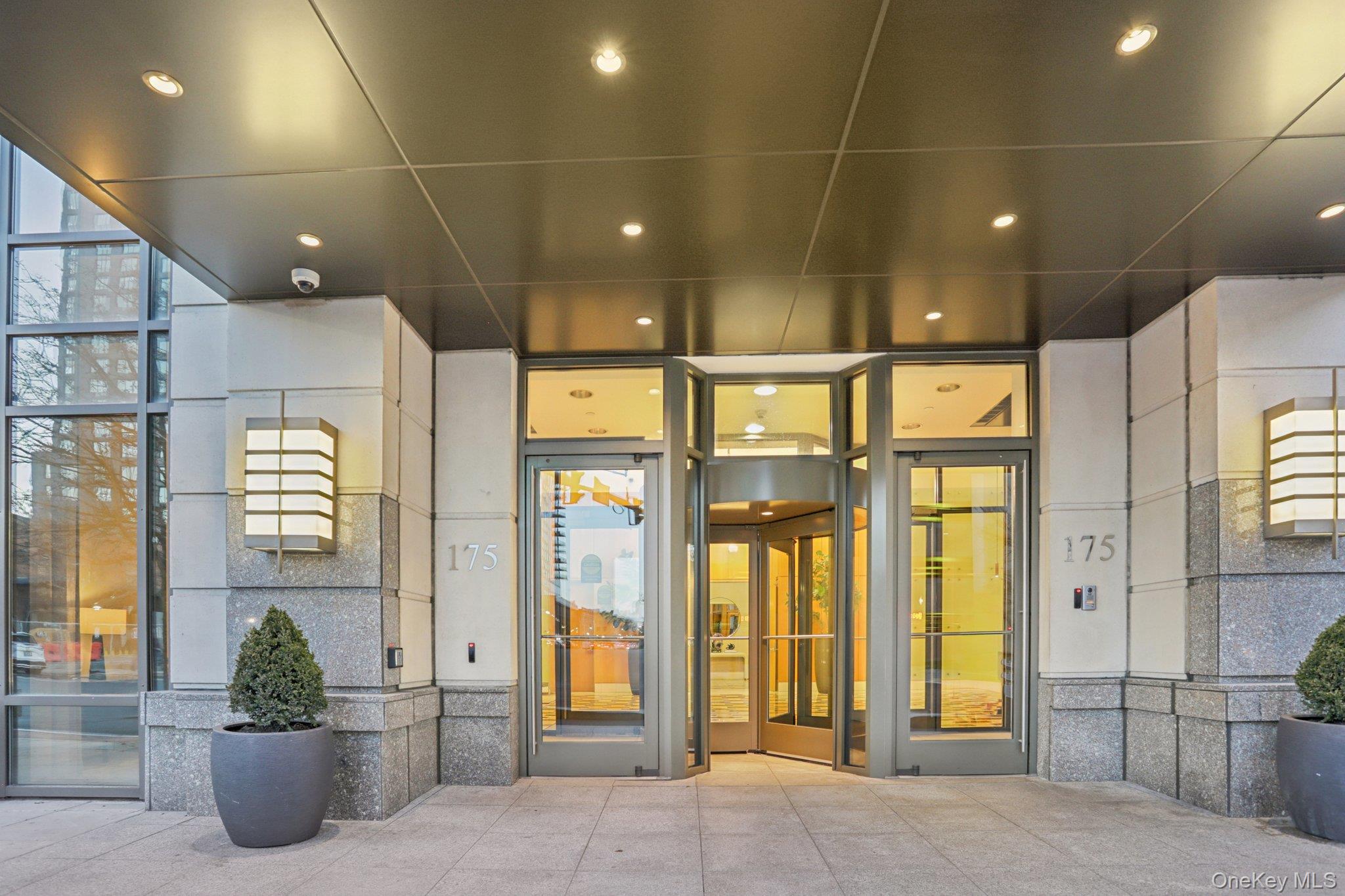 175 Huguenot Street # 2503, New Rochelle, NY 10801