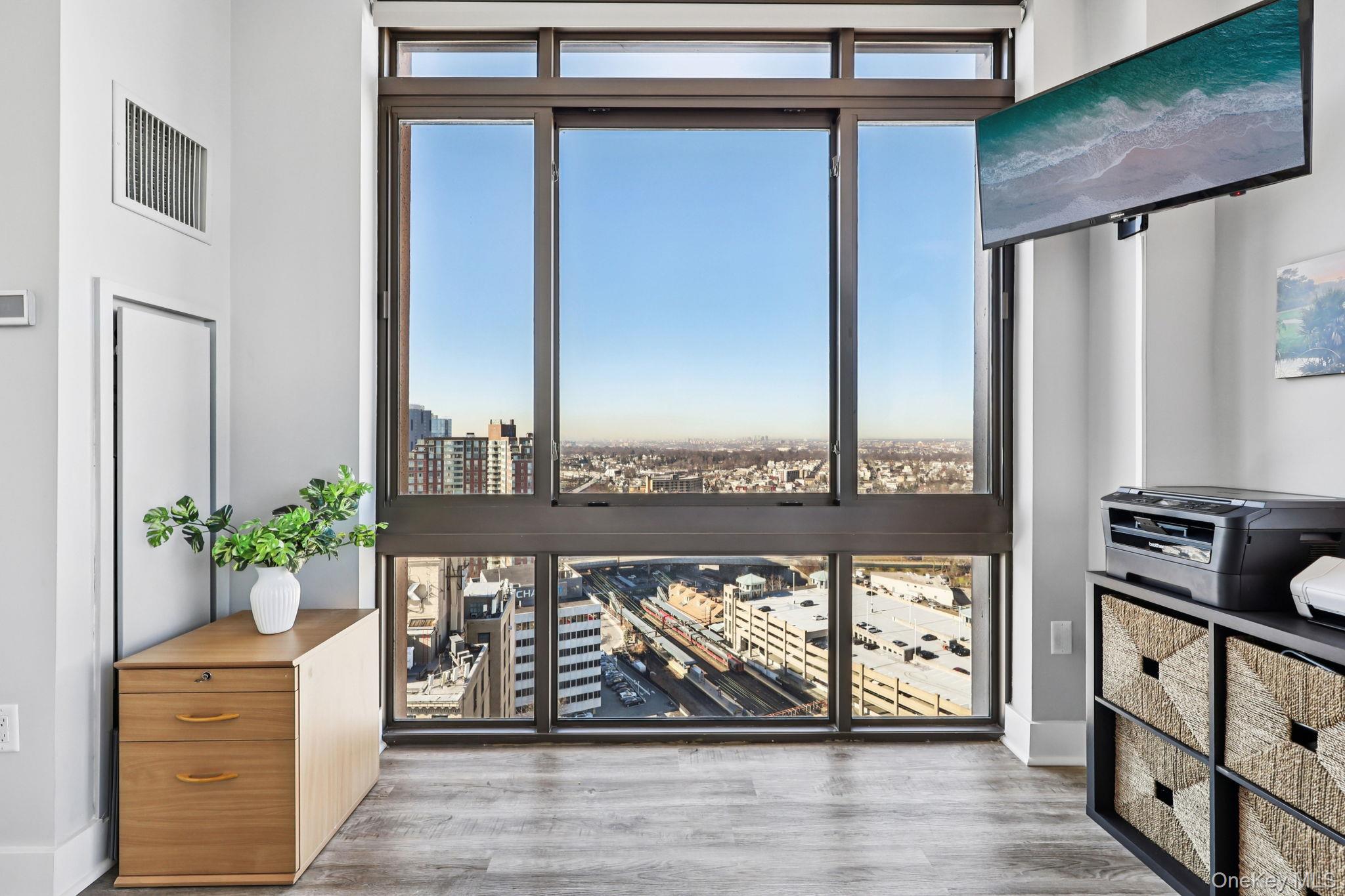 175 Huguenot Street # 2503, New Rochelle, NY 10801