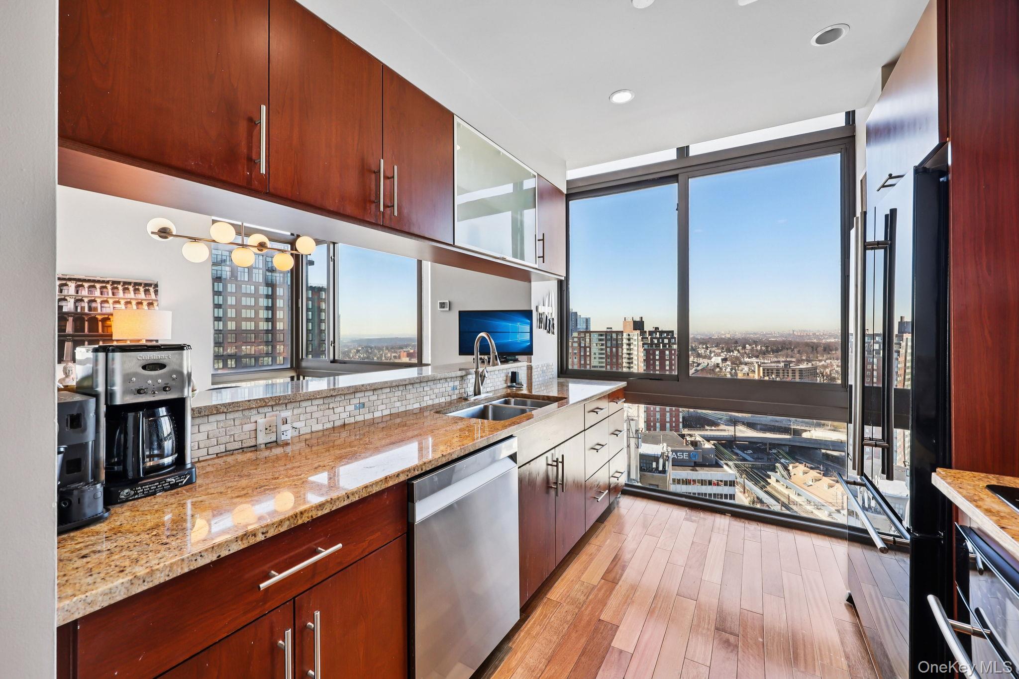 175 Huguenot Street # 2503, New Rochelle, NY 10801