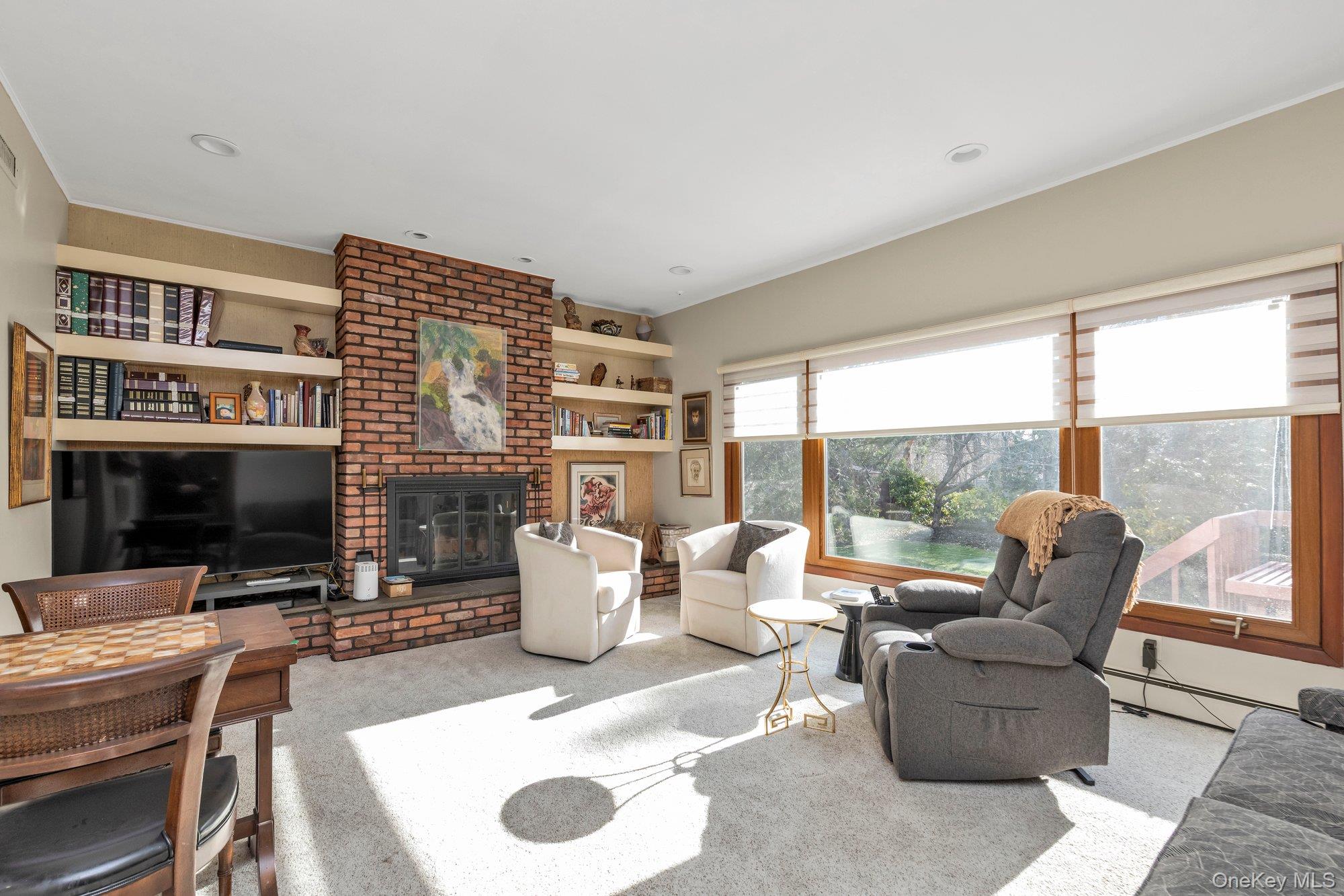 2038 Berfond Court, Merrick, NY 11566