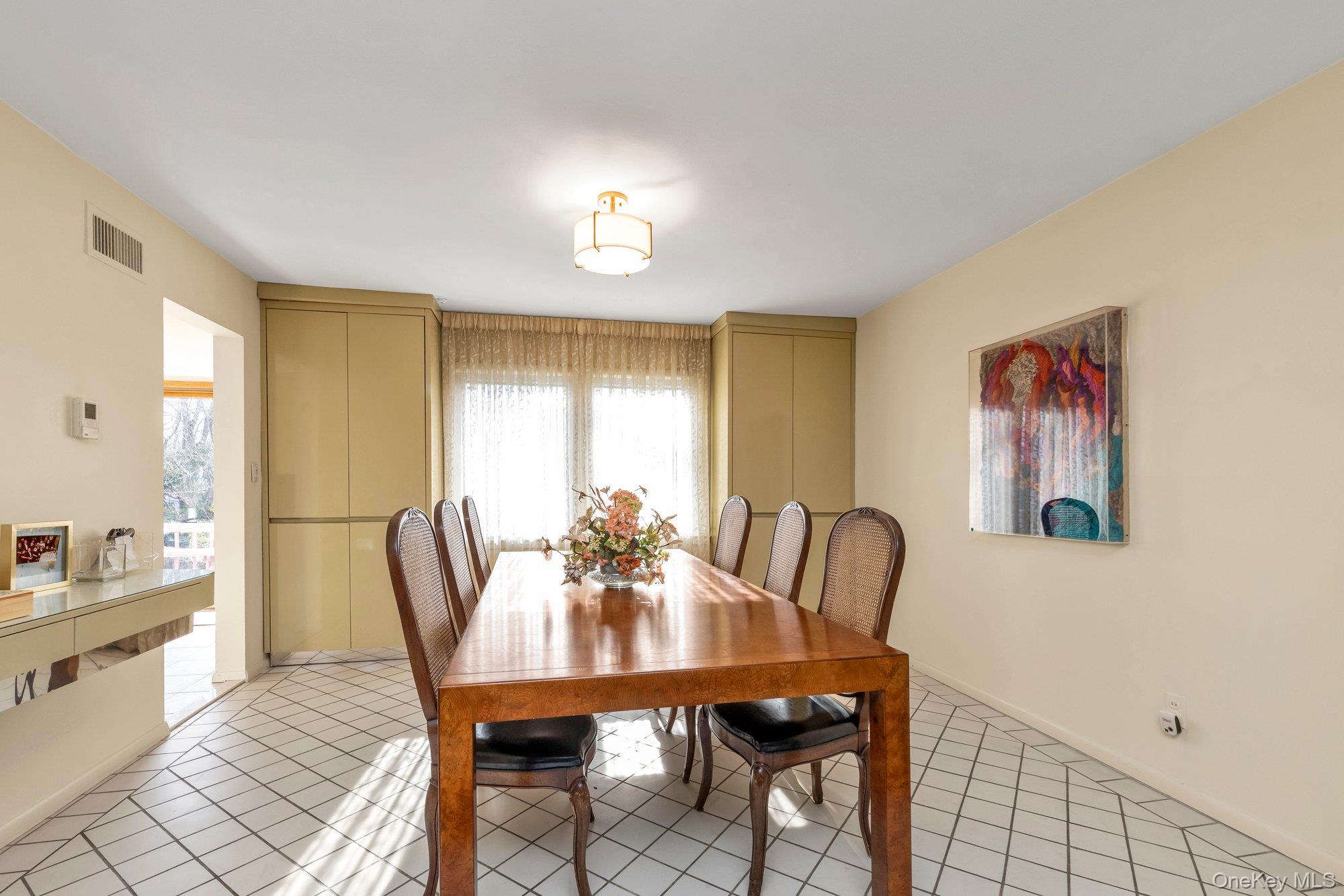 2038 Berfond Court, Merrick, NY 11566