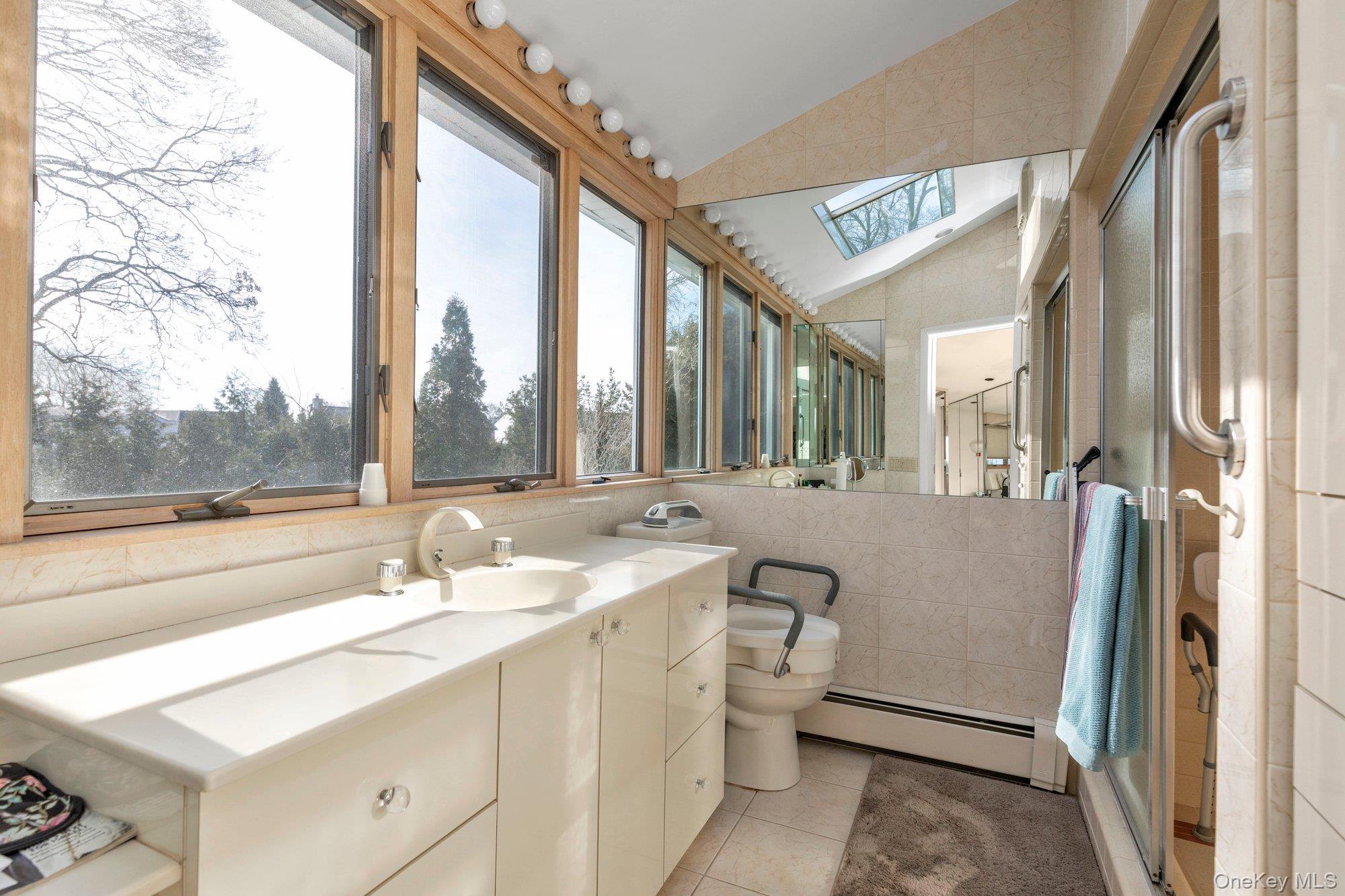 2038 Berfond Court, Merrick, NY 11566