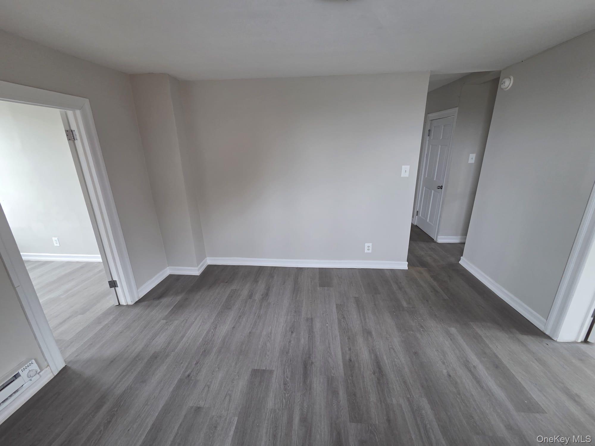 932 E 215TH ST, Bronx, NY 10469