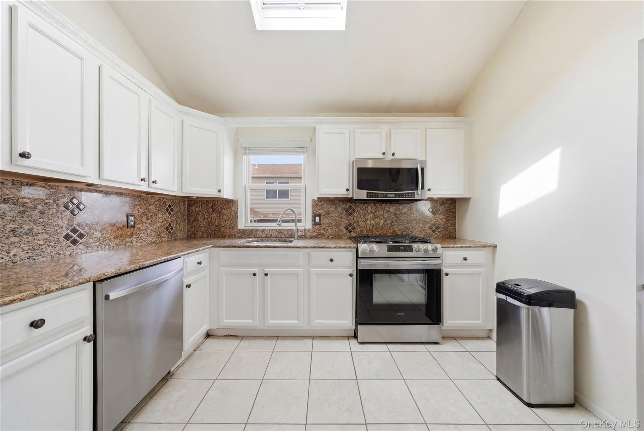 1100 Jefferson Place, Baldwin, NY 11510