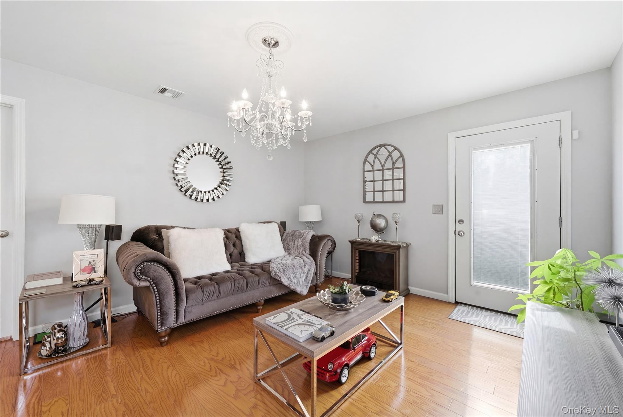 1100 Jefferson Place, Baldwin, NY 11510