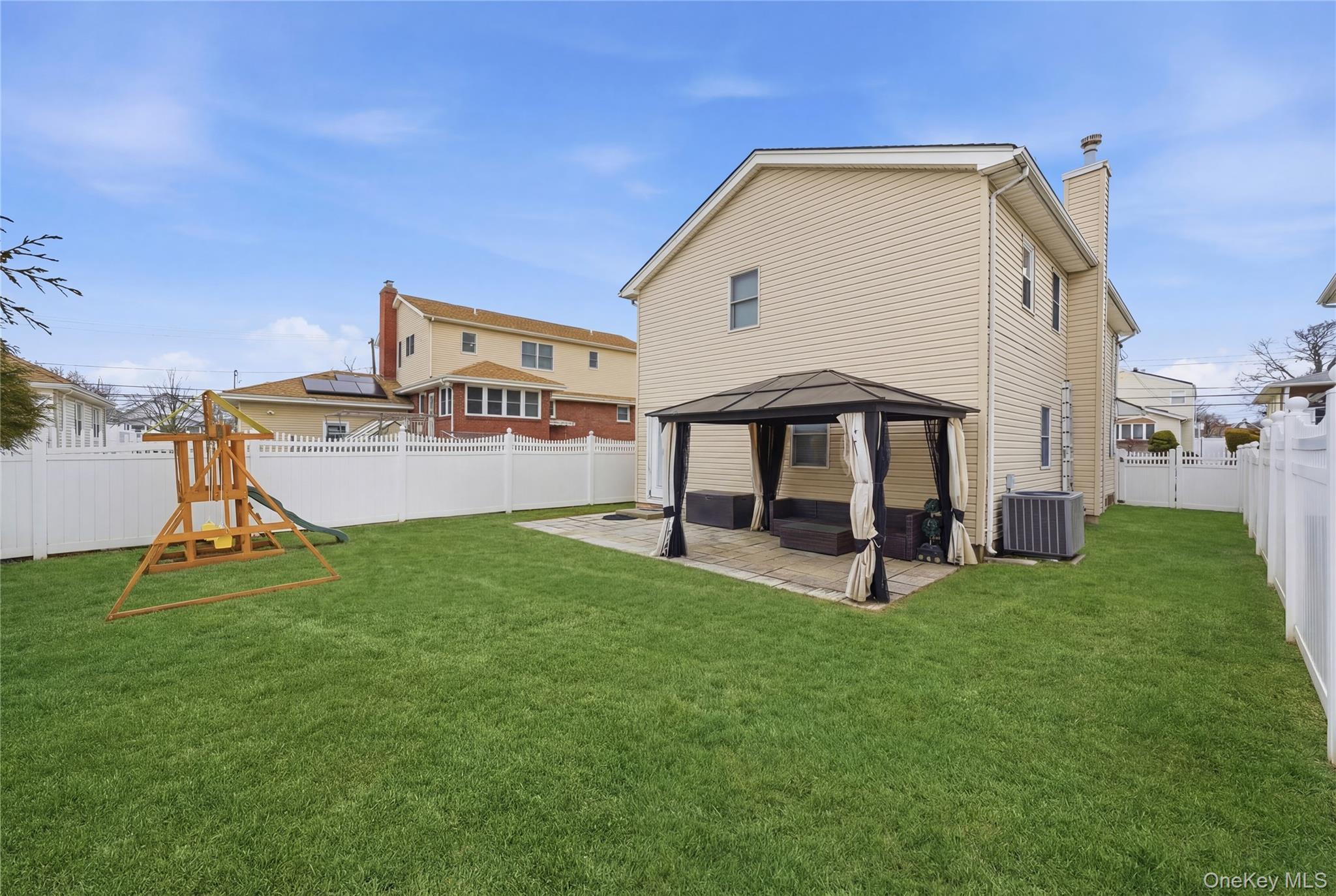 1100 Jefferson Place, Baldwin, NY 11510