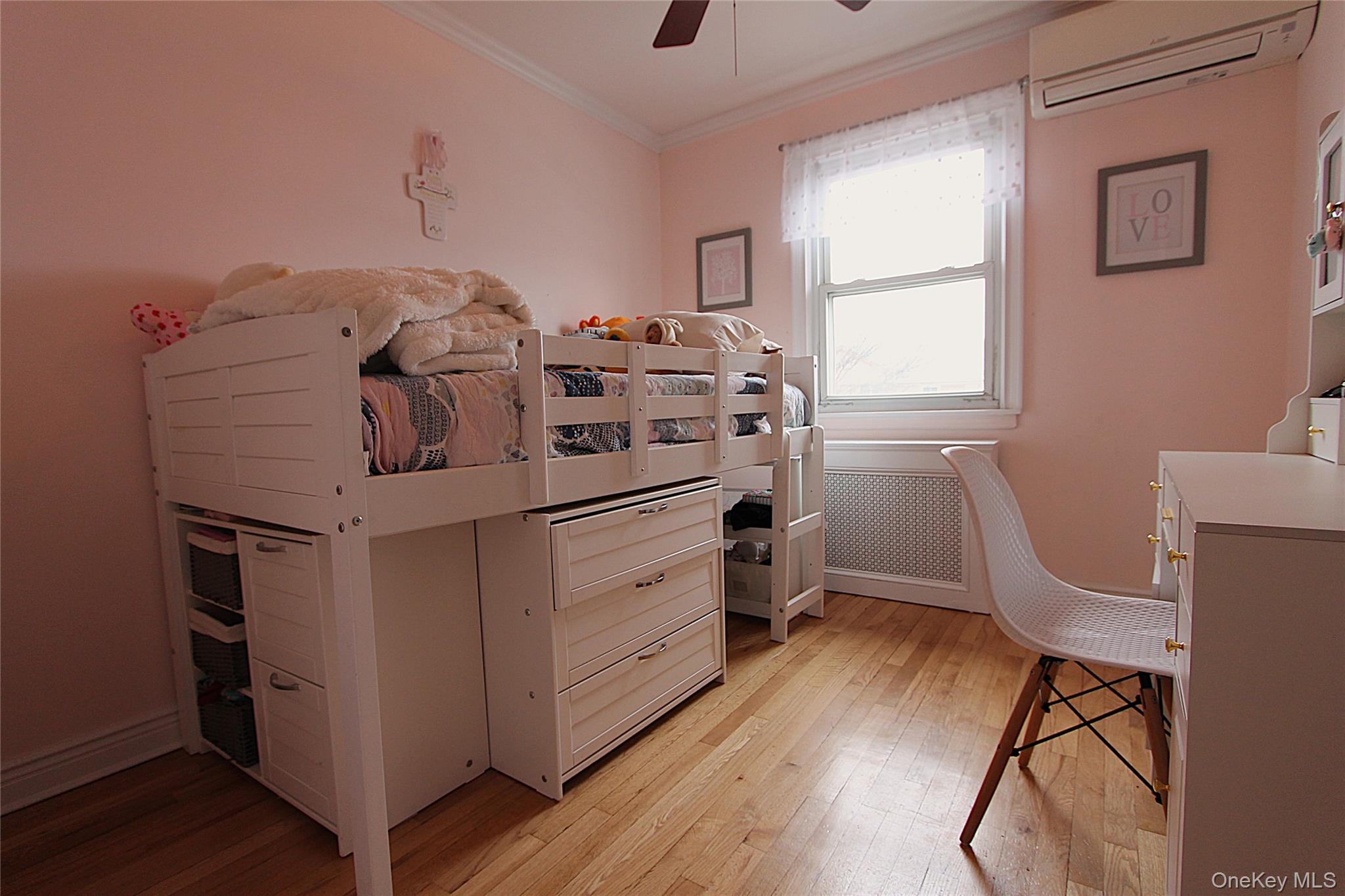 61-21 81st Street, Middle Village, NY 11379