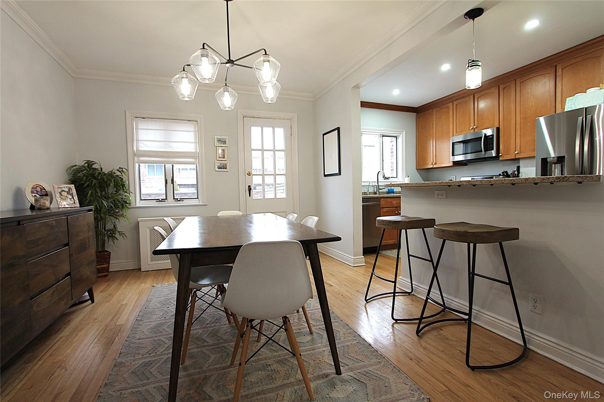 61-21 81st Street, Middle Village, NY 11379