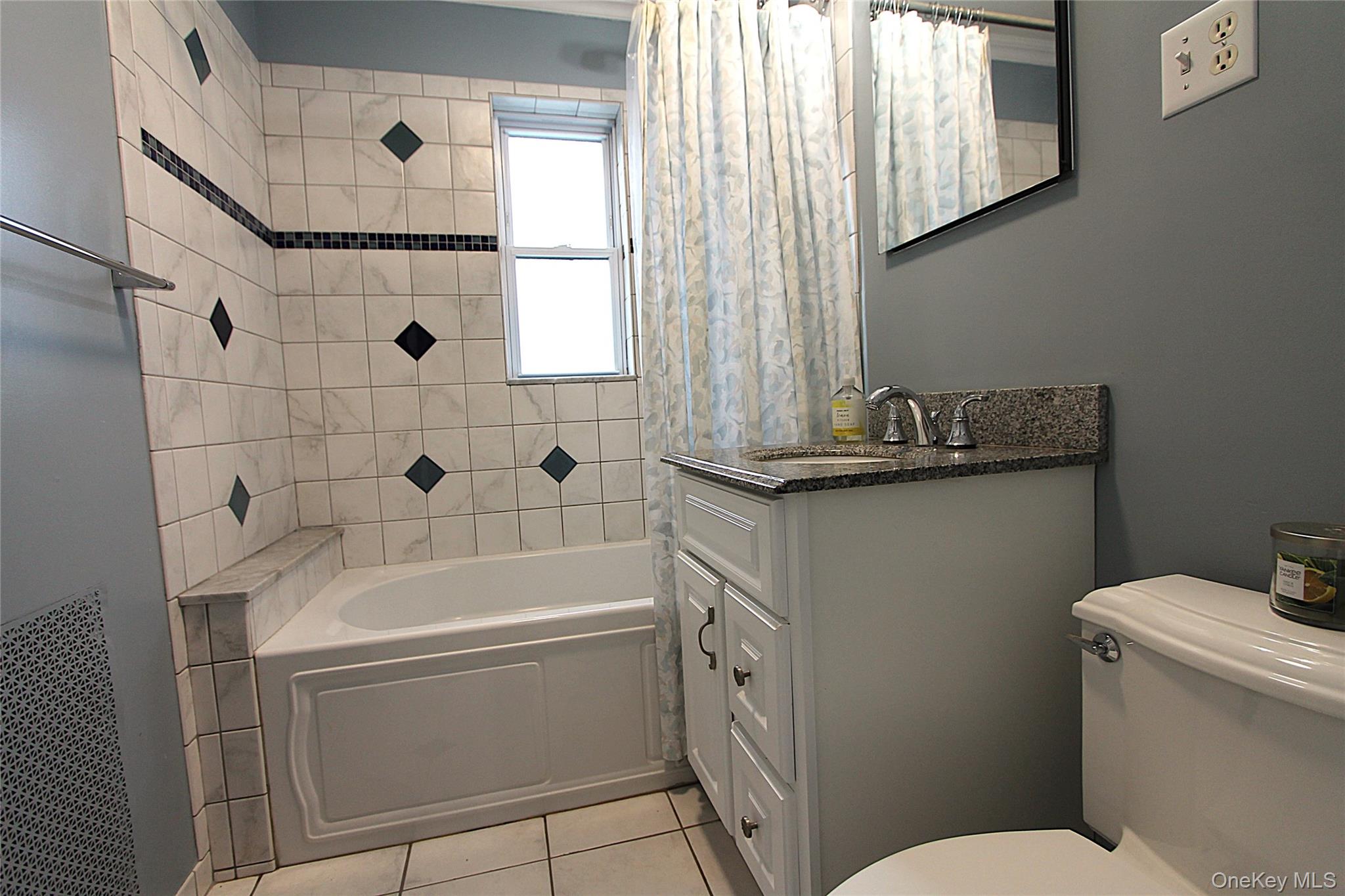 61-21 81st Street, Middle Village, NY 11379