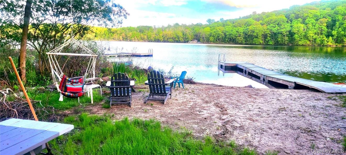 11 Curry Road, Mahopac, NY 10541