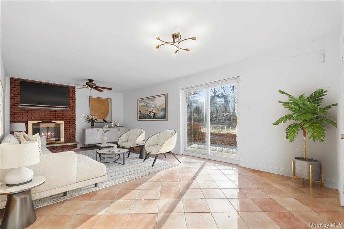 21 Park Avenue W, White Plains, NY 10607