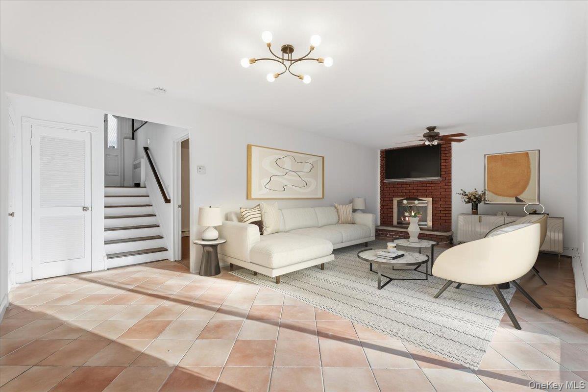 21 Park Avenue W, White Plains, NY 10607