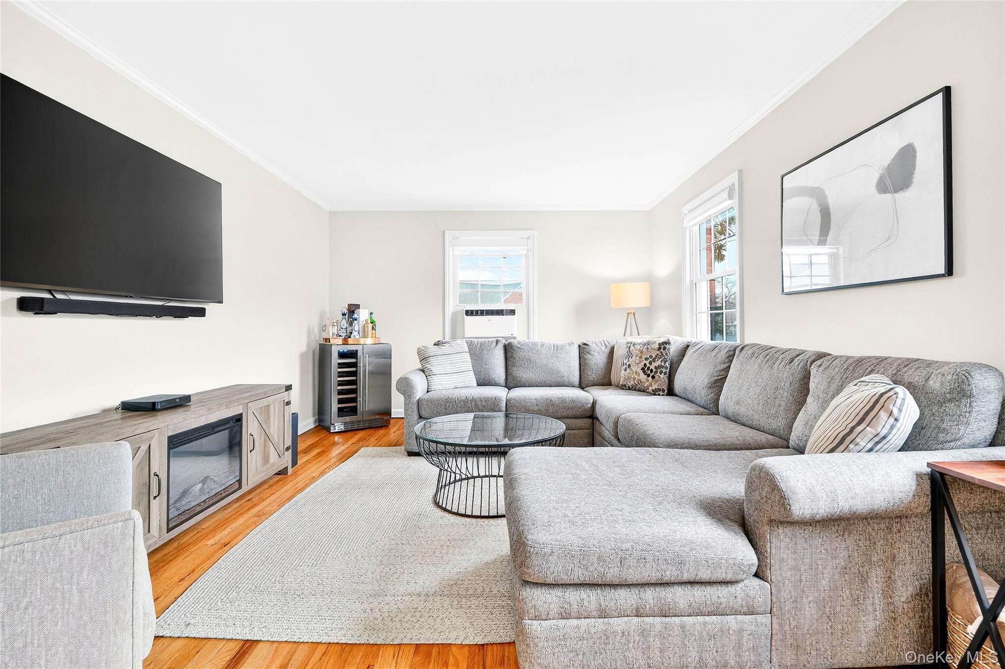 66 Robins Crescent # 66, New Rochelle, NY 10801