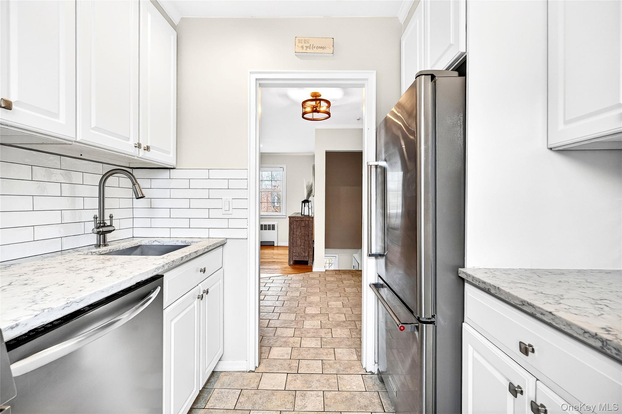 66 Robins Crescent # 66, New Rochelle, NY 10801