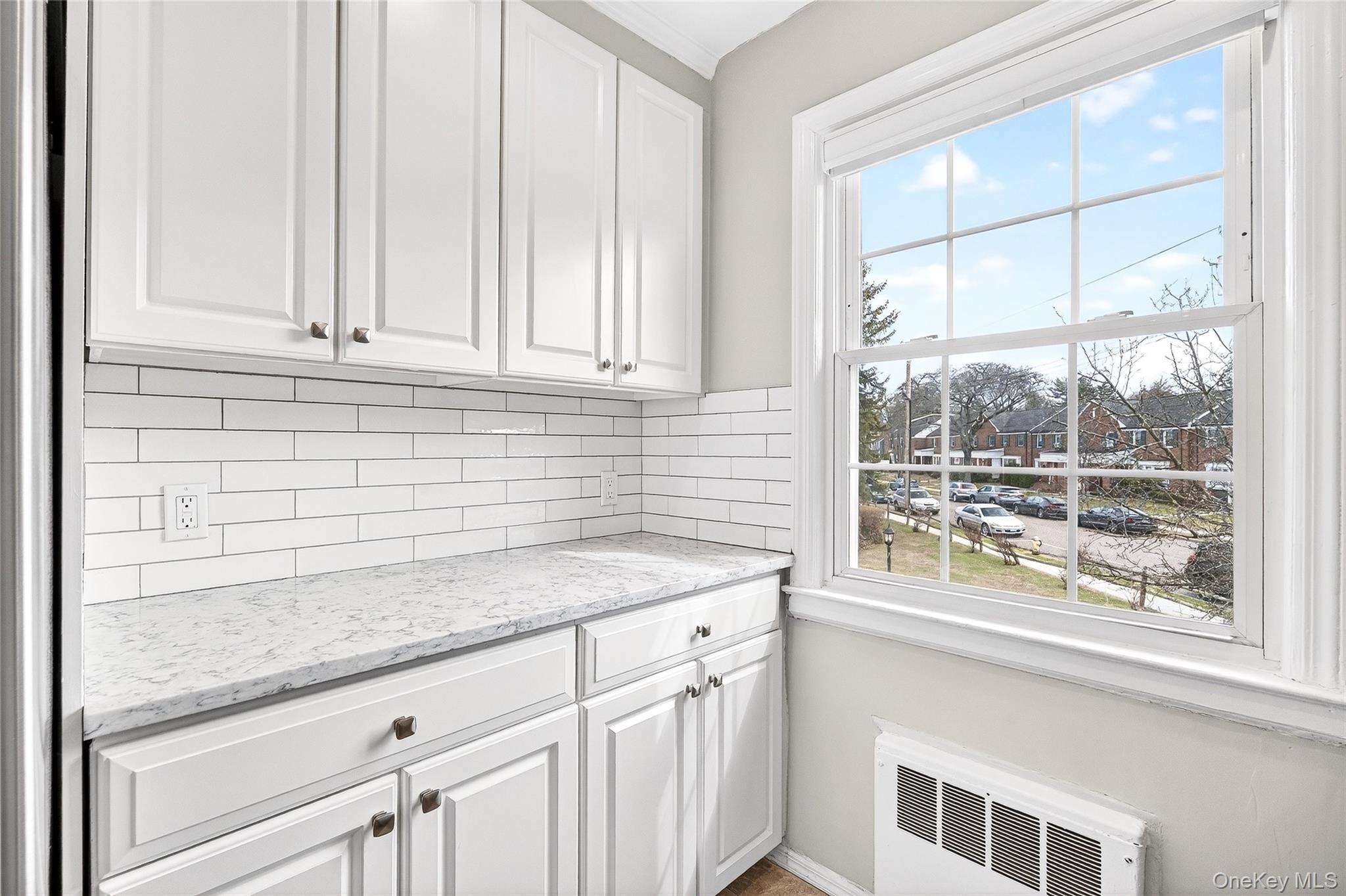 66 Robins Crescent # 66, New Rochelle, NY 10801