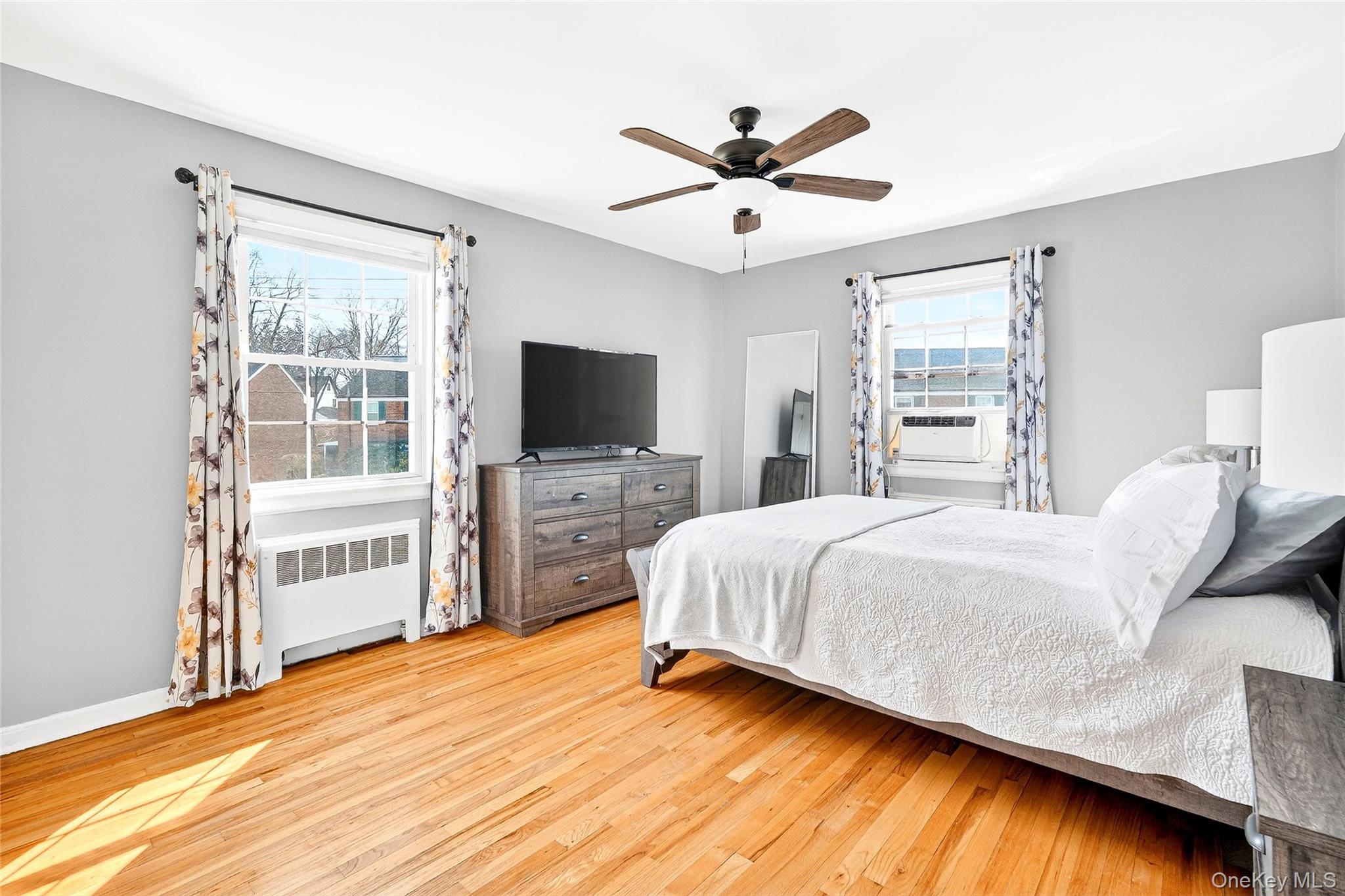 66 Robins Crescent # 66, New Rochelle, NY 10801