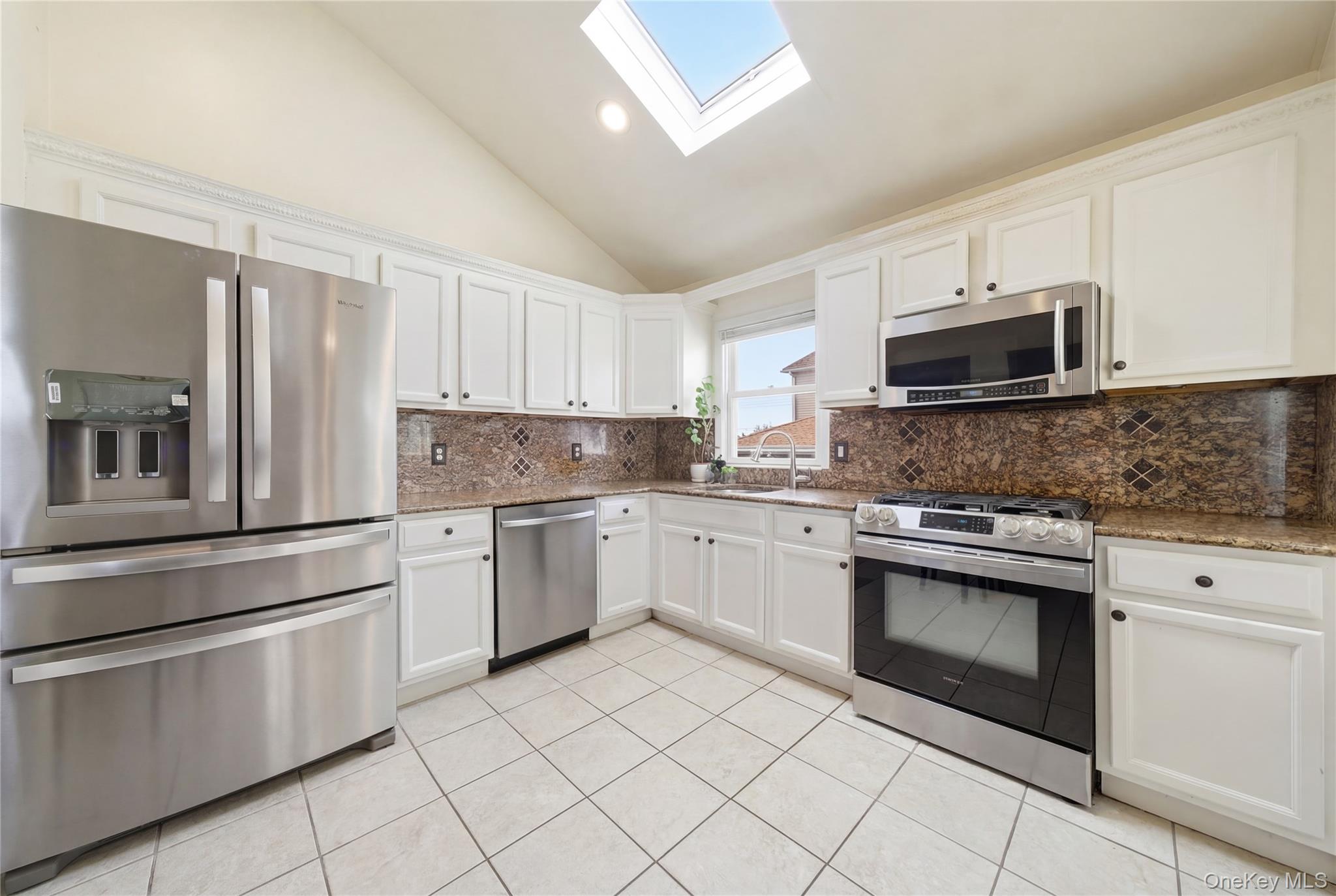 1100 Jefferson Place, Baldwin, NY 11510