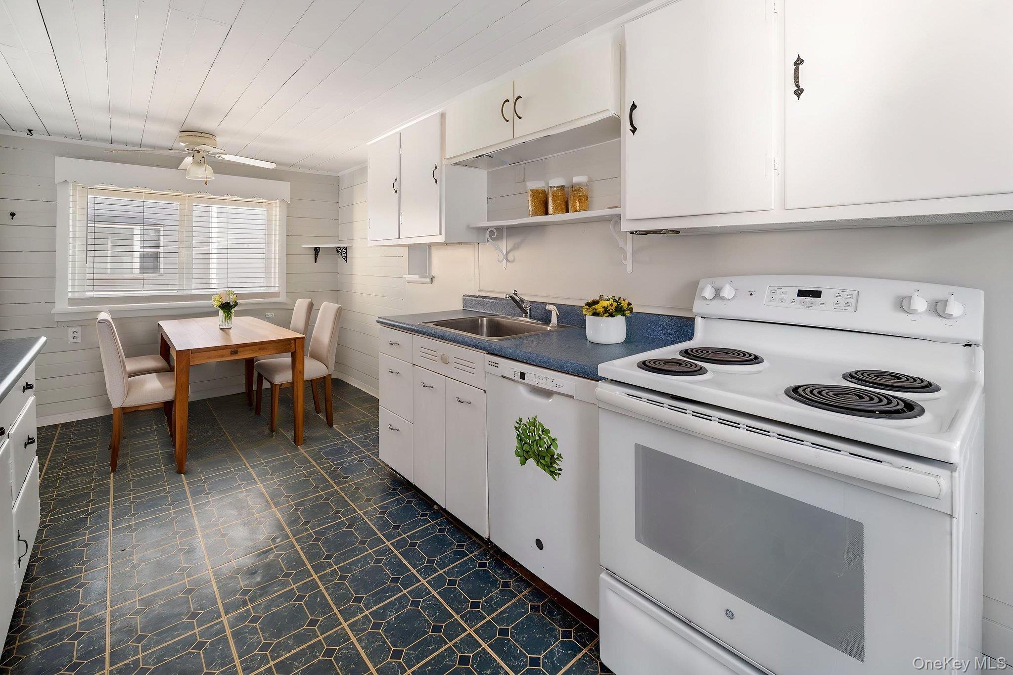 232 Main Street, Call Listing Agent, NY 12122