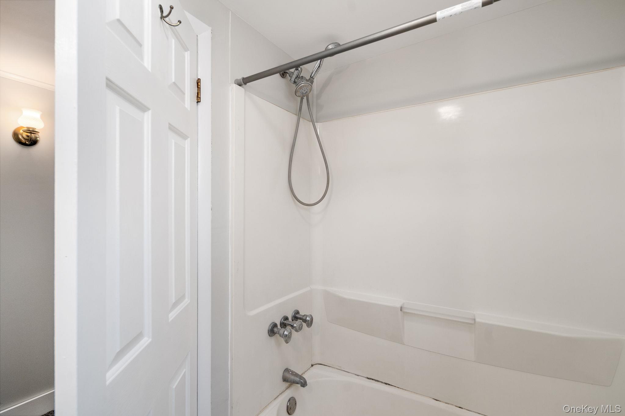 232 Main Street, Call Listing Agent, NY 12122