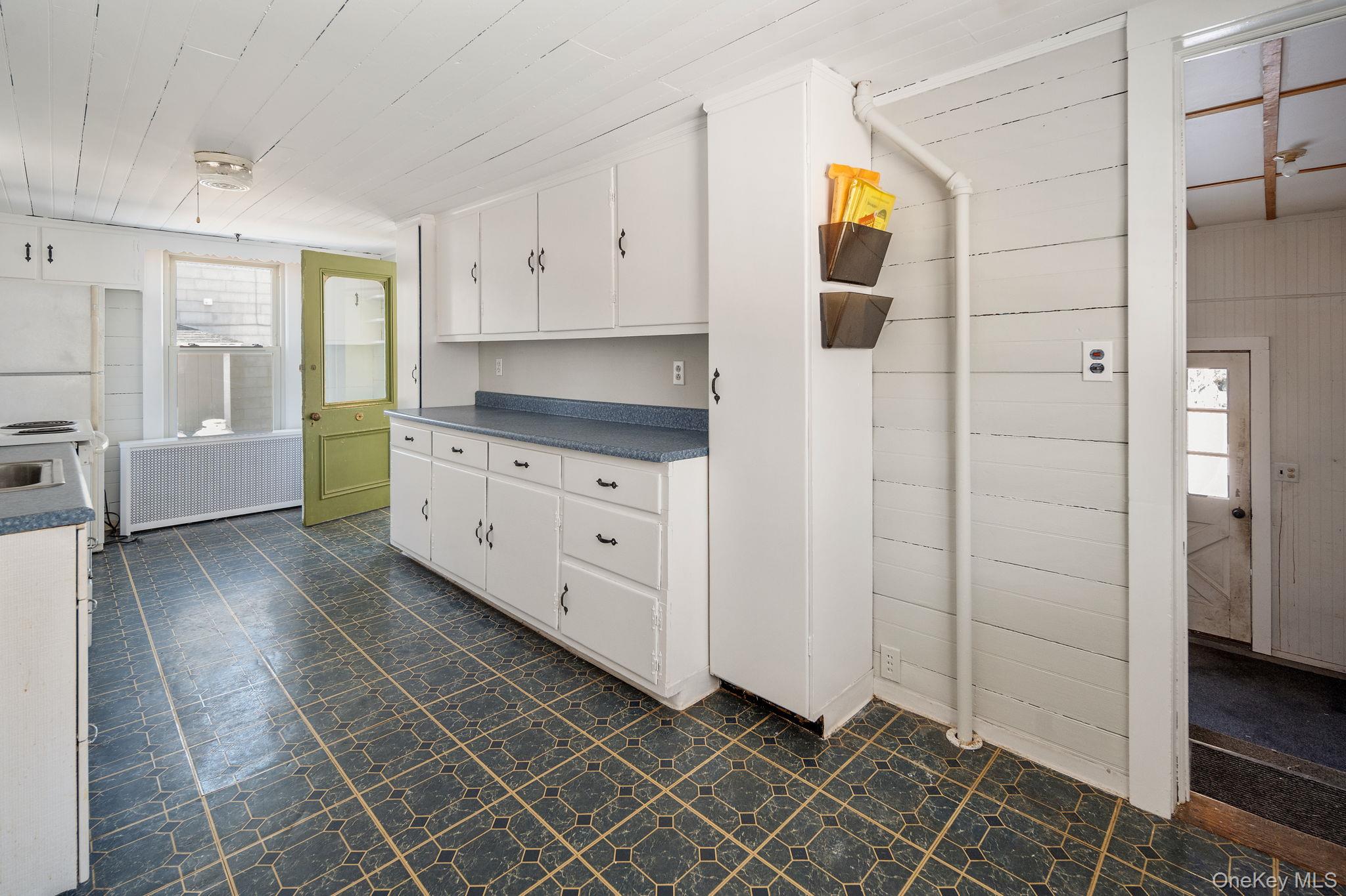 232 Main Street, Call Listing Agent, NY 12122