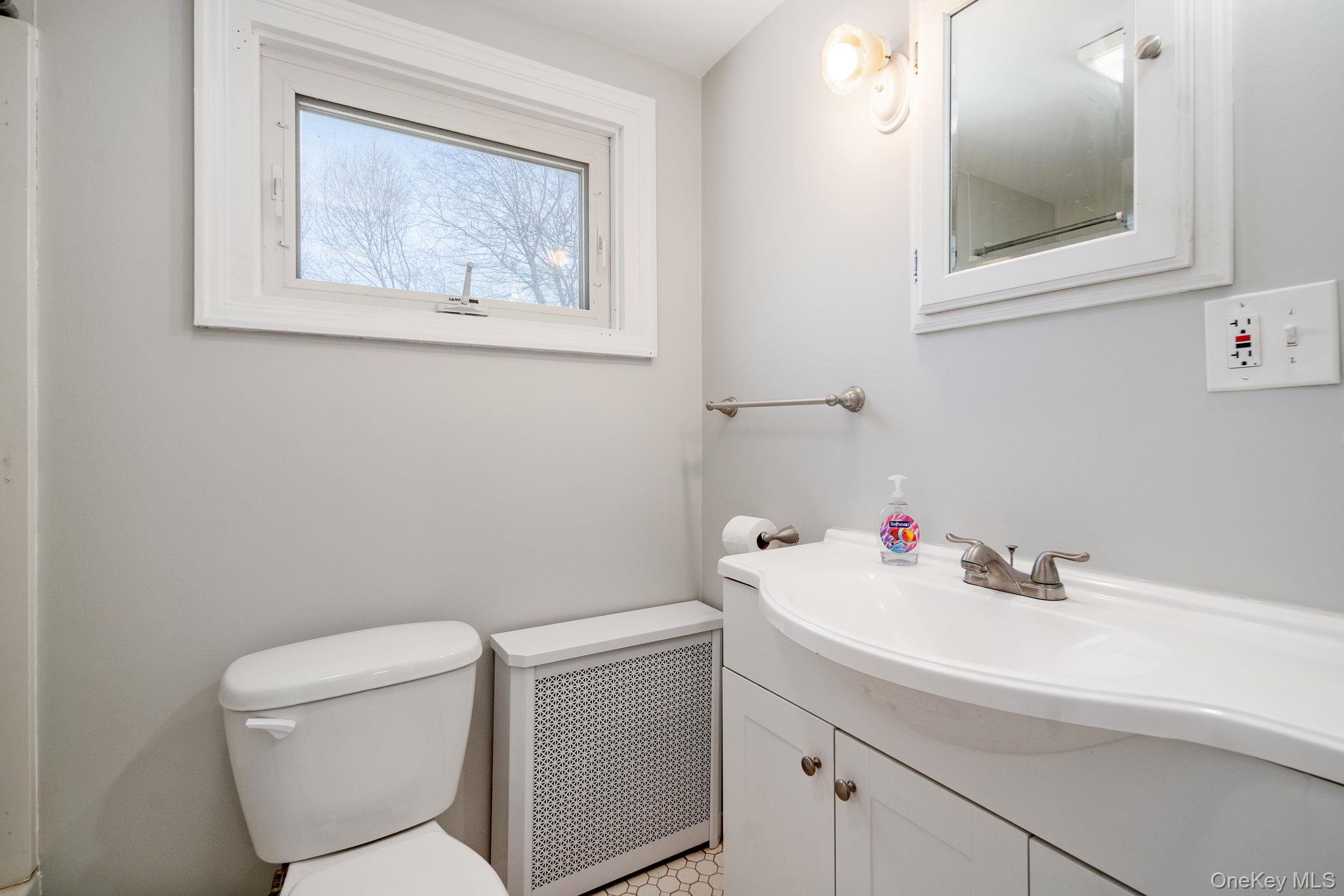 232 Main Street, Call Listing Agent, NY 12122