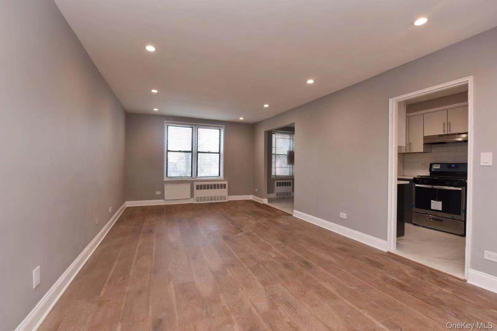 15272 Melbourne Avenue # 2G, Flushing, NY 11367