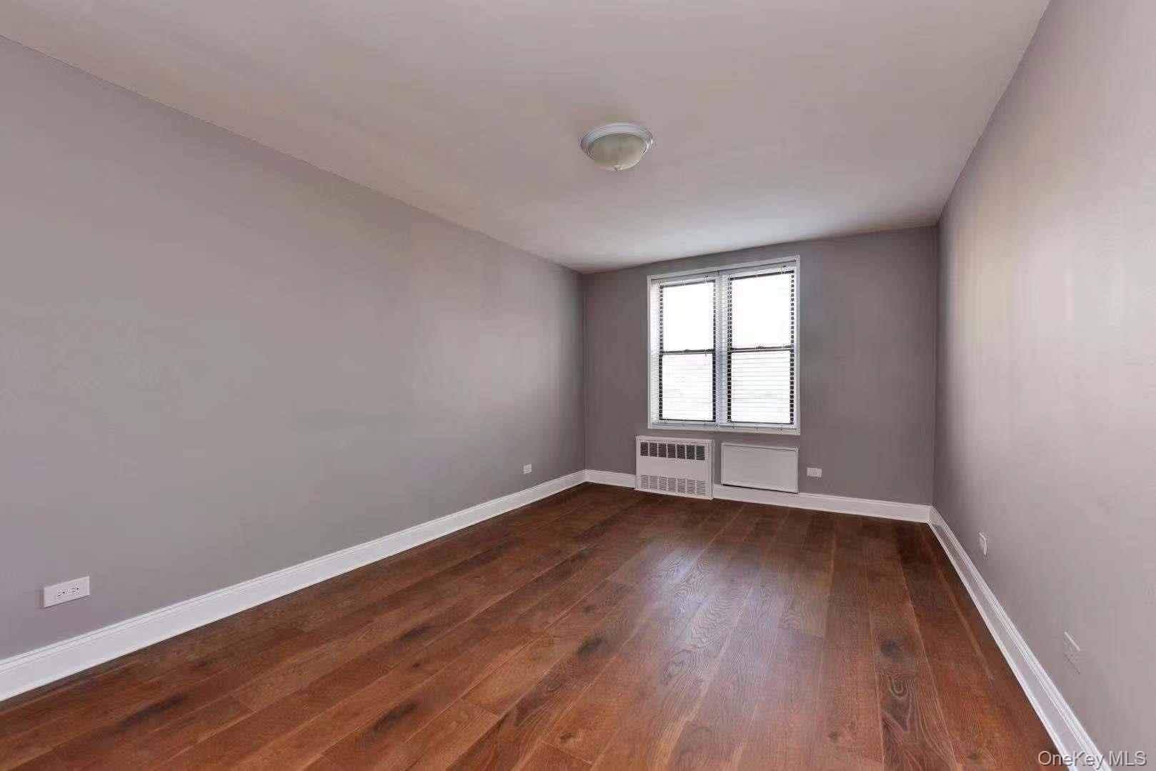 15272 Melbourne Avenue # 2G, Flushing, NY 11367