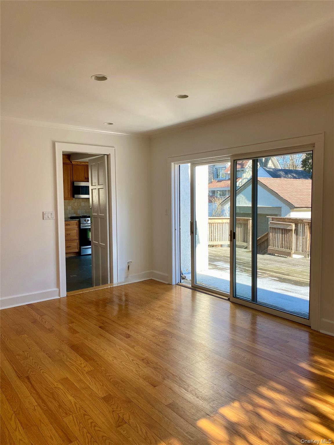 34 Maplewood Street, Larchmont, NY 10538