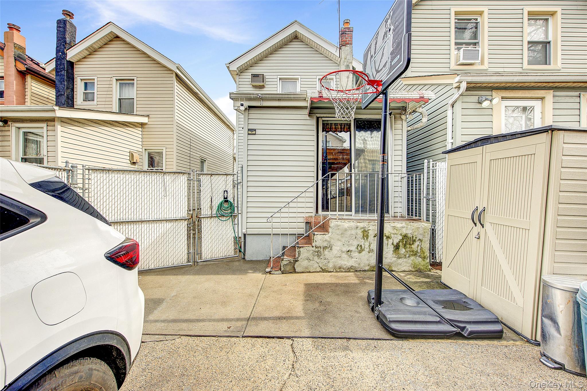 13536 95th Street, Ozone Park, NY 11417