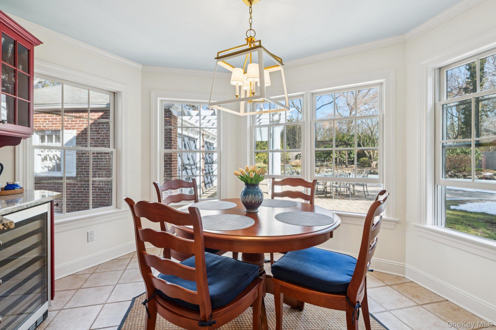 31 Fox Hunt Lane, Cold Spring Harbor, NY 11724